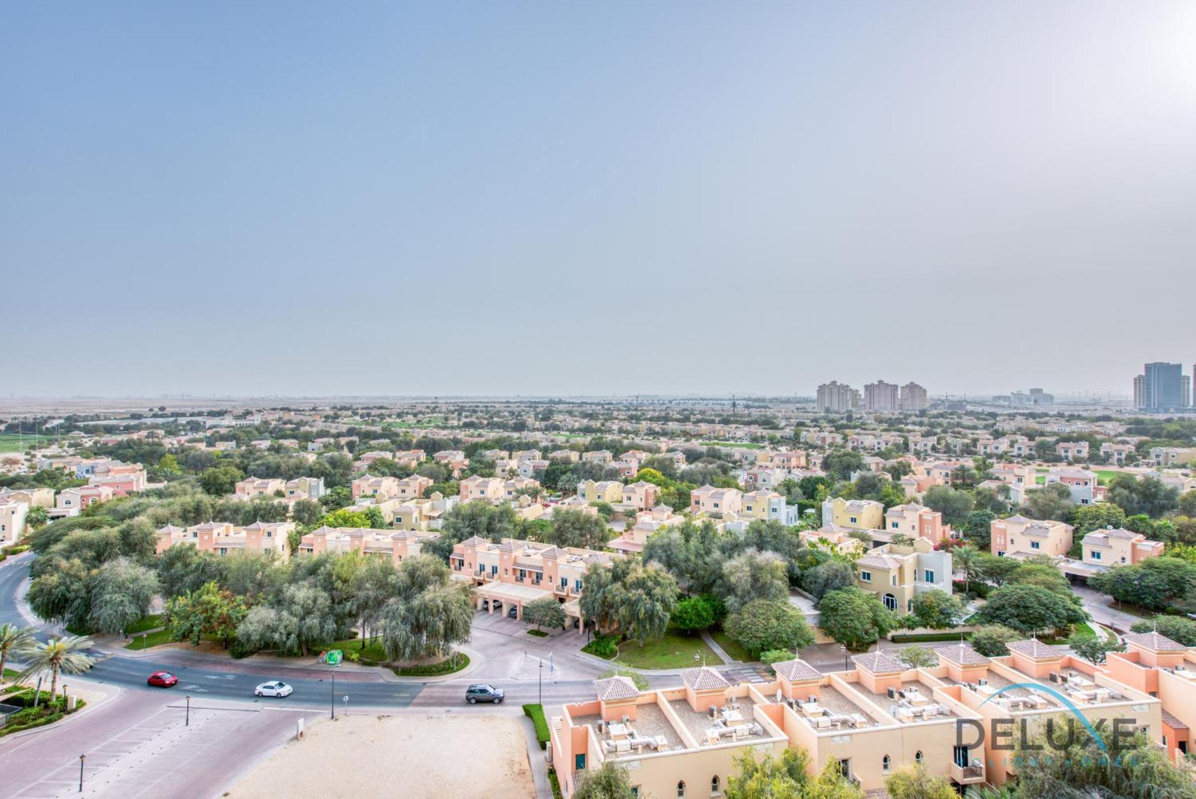 Serene Studio in Elite Residences 4 Sports City by Deluxe Holiday Homes