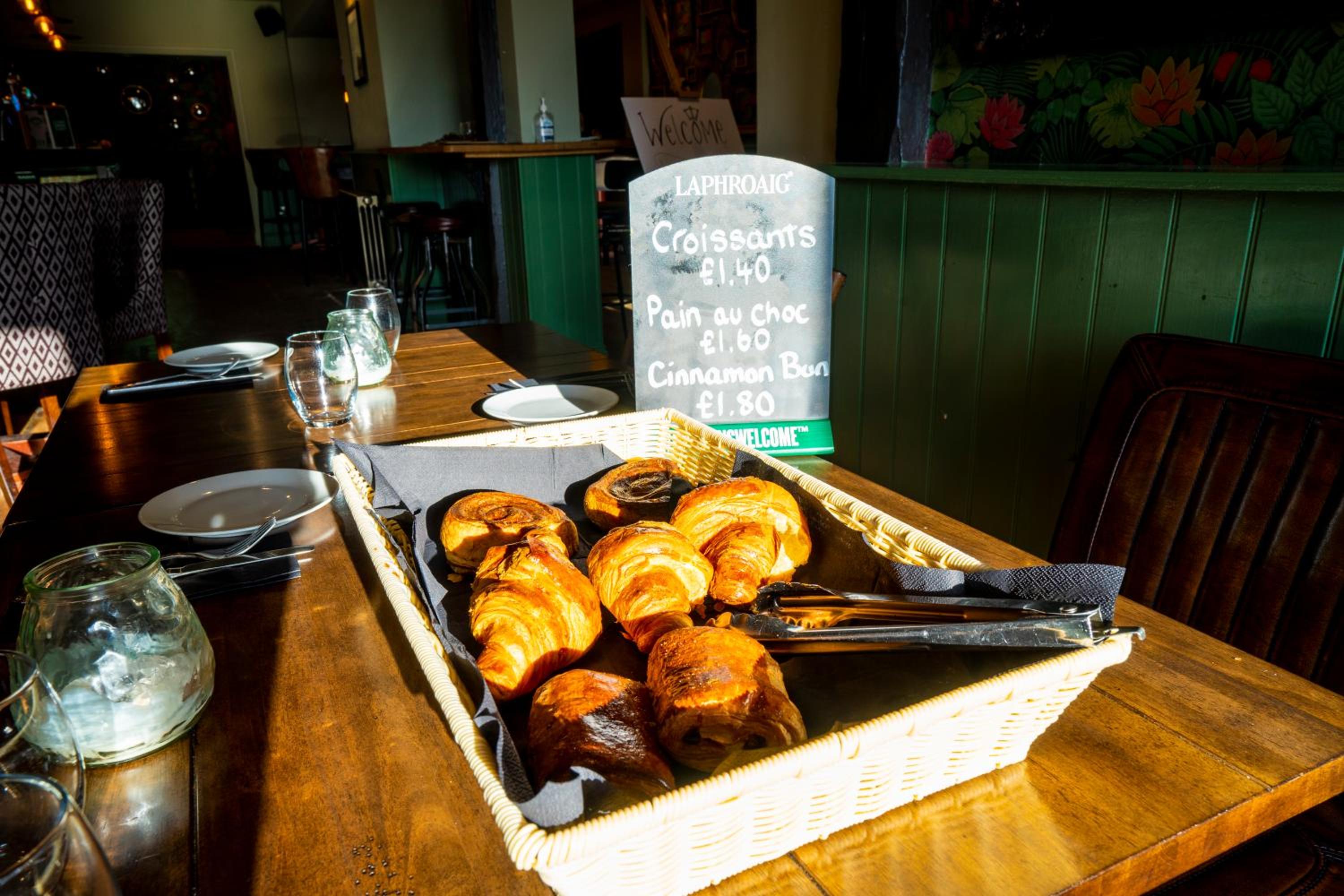 Glastonbury Vacations - The Crown Hotel - Property Image 2