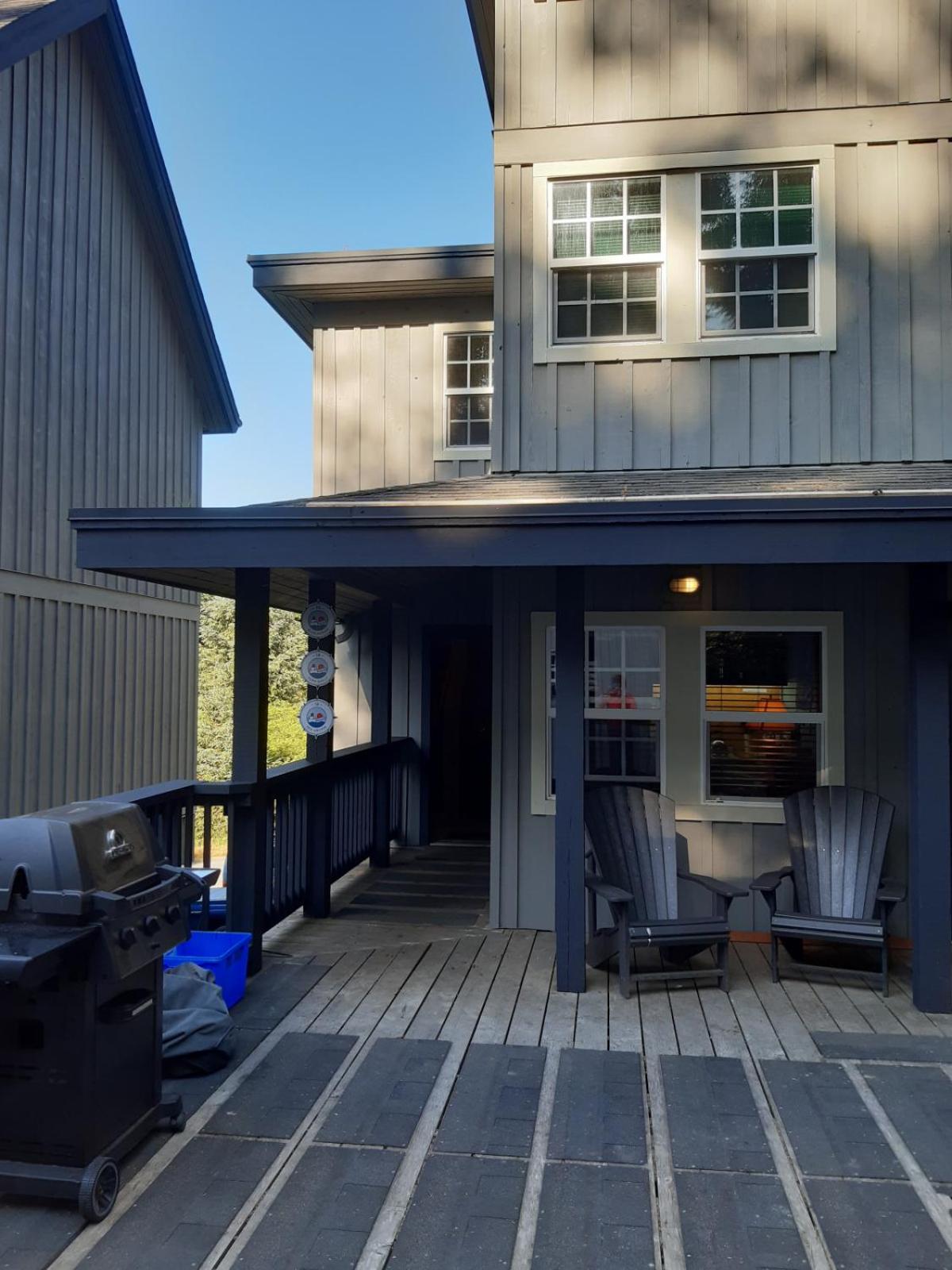 Fern Gully, Coastal Bohemian Loft at Beach
