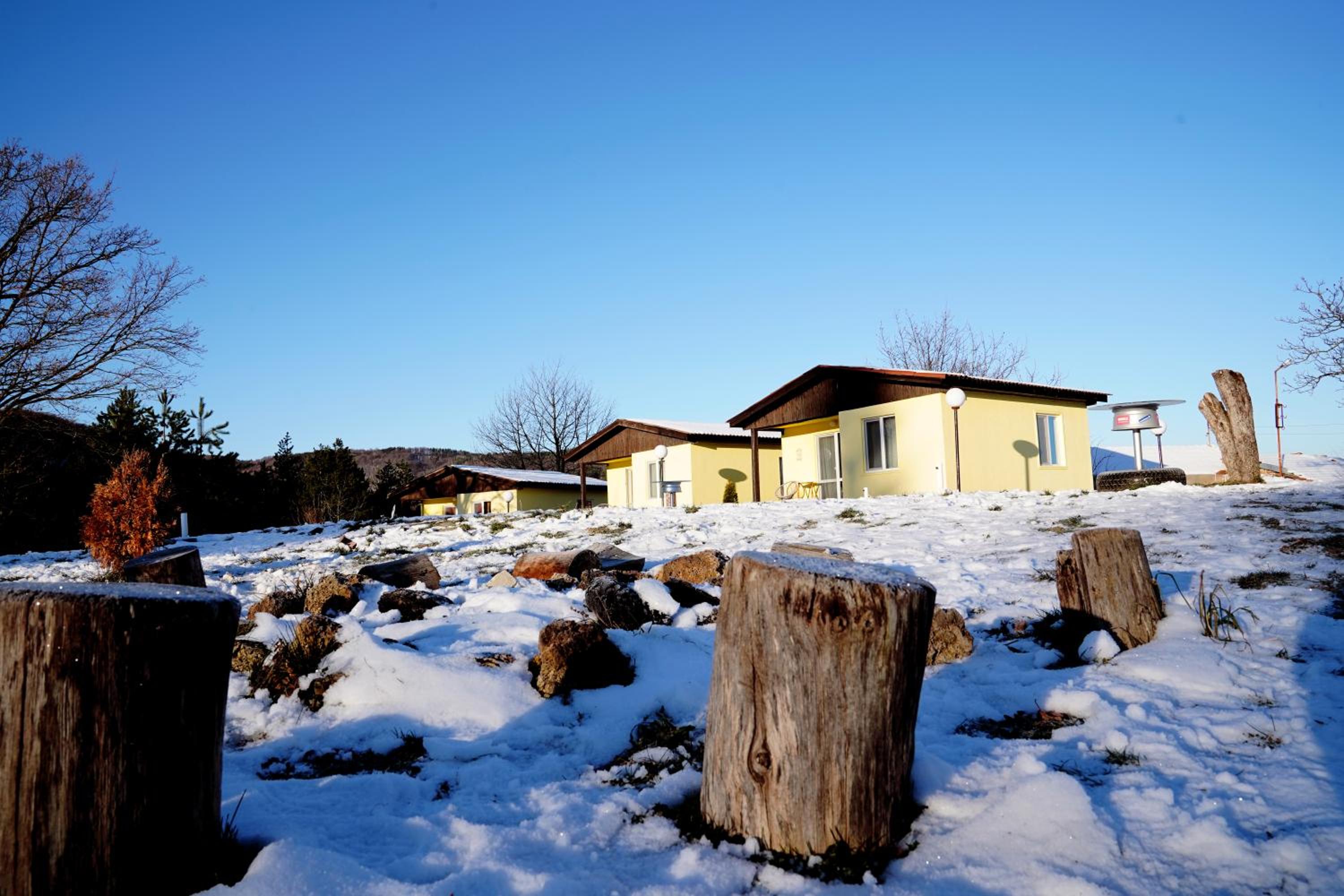 Daskalov Bungalows