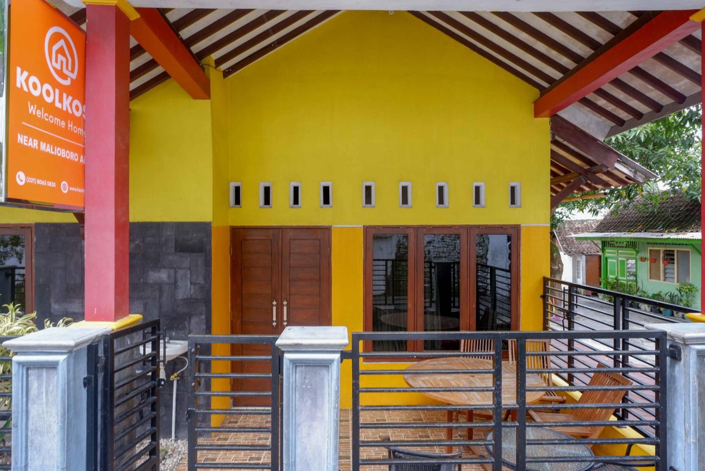 Rumah Haryono Guest House Syariah near Malioboro RedPartner view 3
