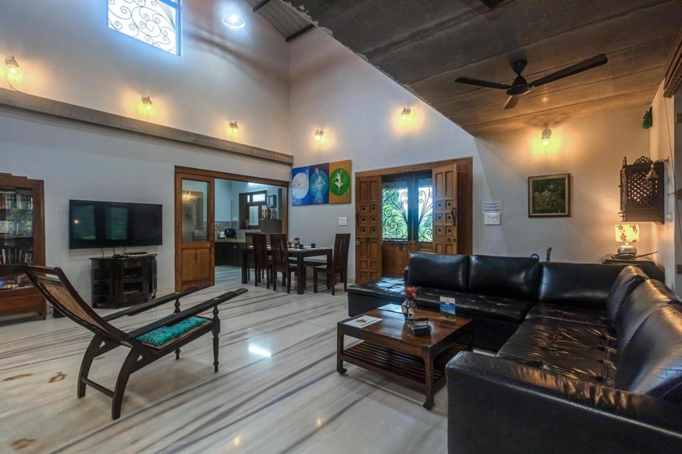 SaffronStays Ambaram - 3BR countryside villa with verandah, bonfire & riverside trails near Imagica & Pali Temple view 4