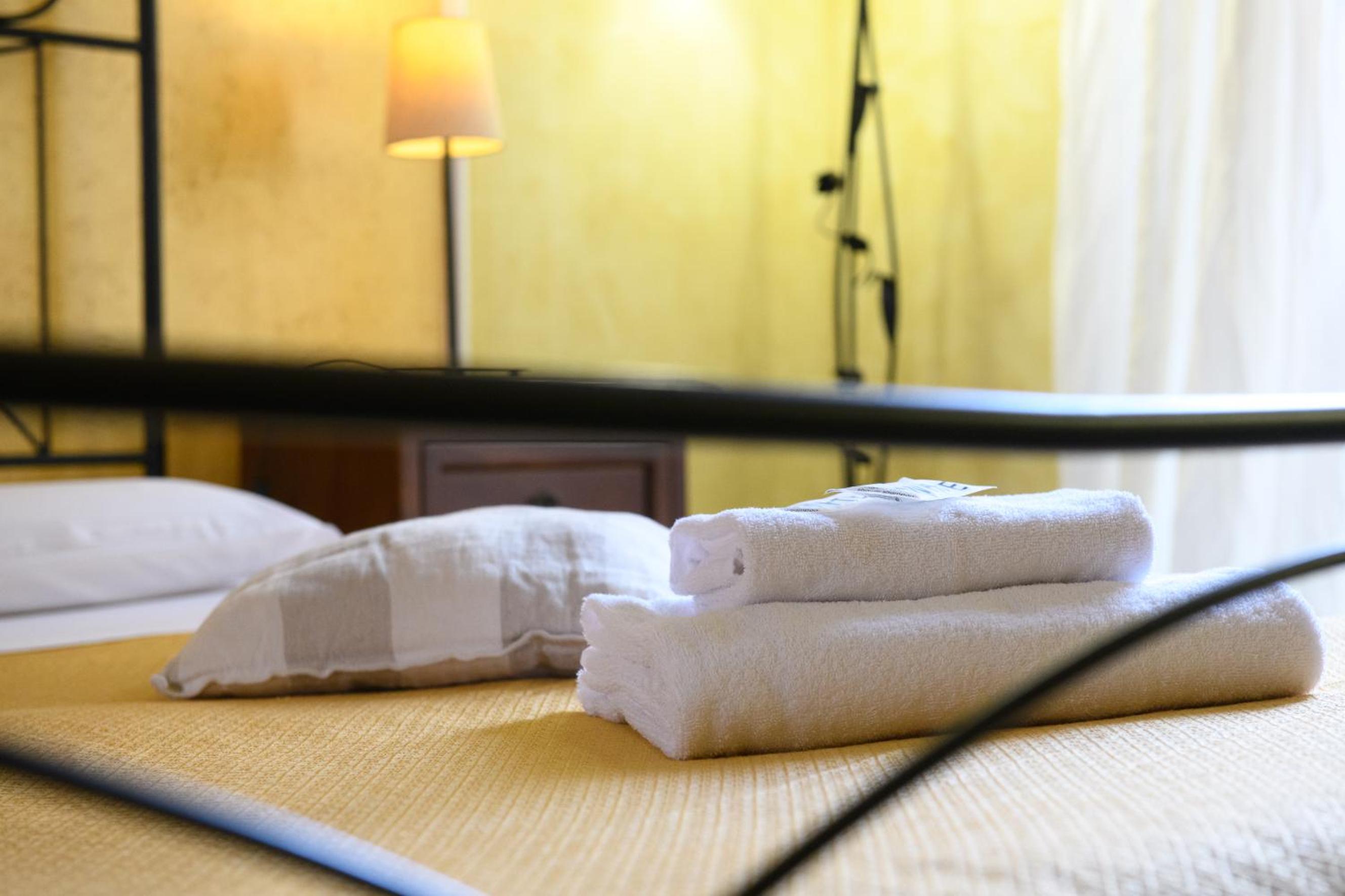 GuestHouse o Affittacamere Magenta Baylon Suite