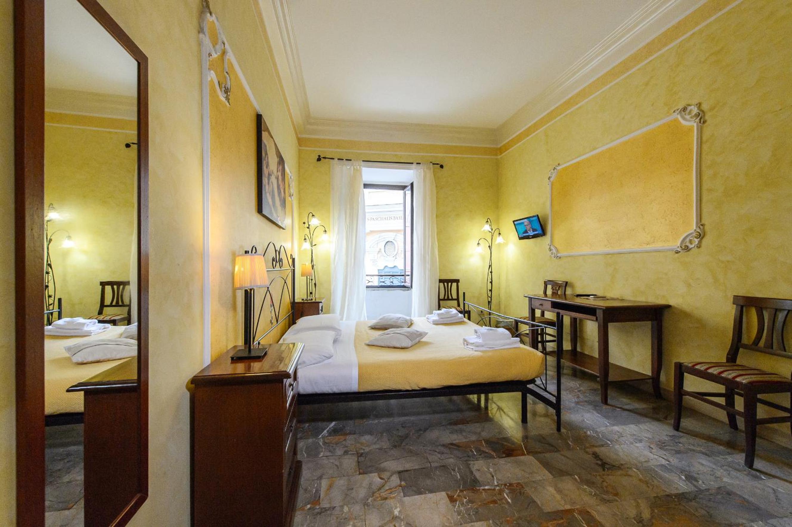 GuestHouse o Affittacamere Magenta Baylon Suite
