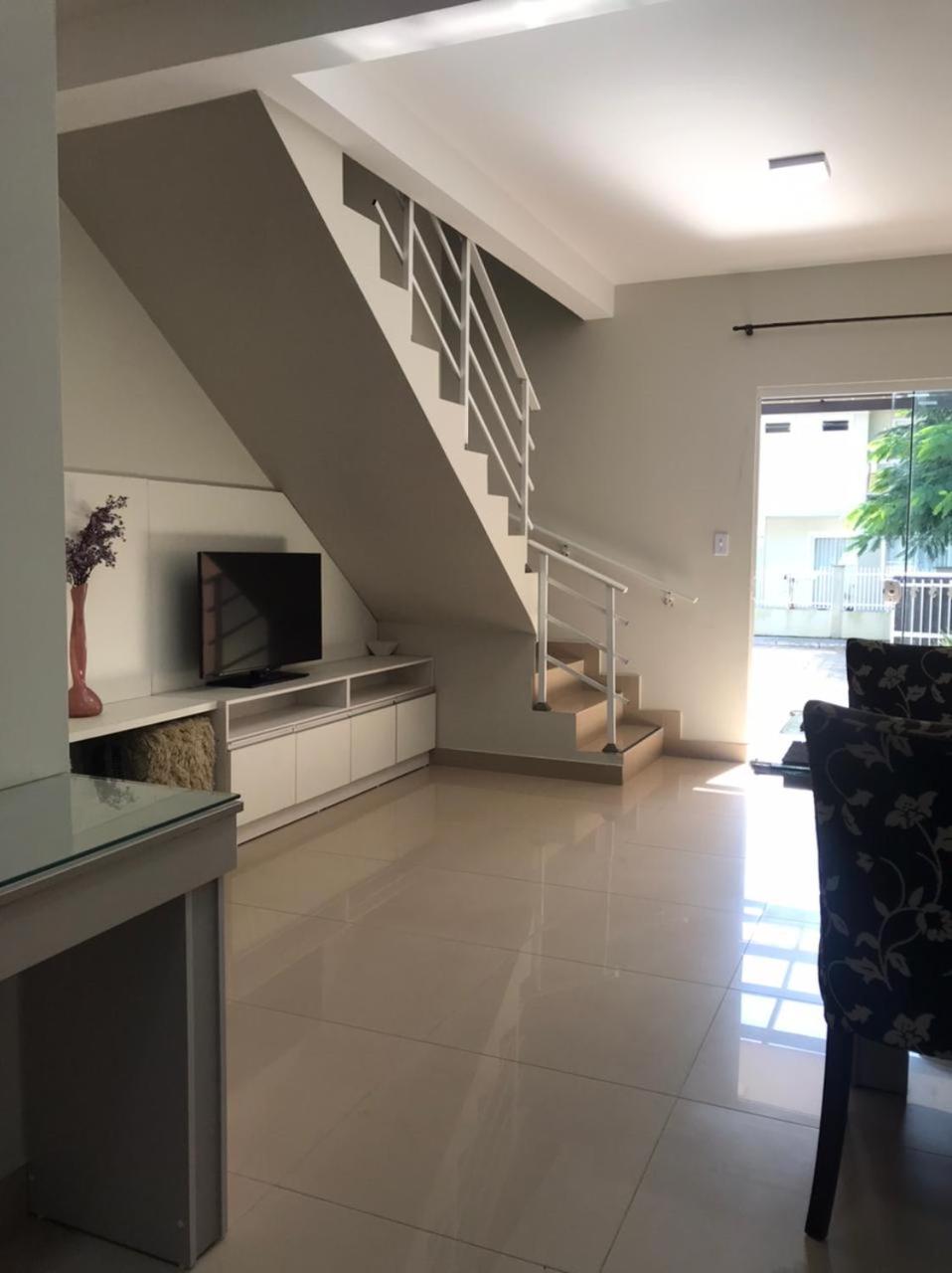 Casa Enseada, Prainha para até 6 próx mar com 2 ar split