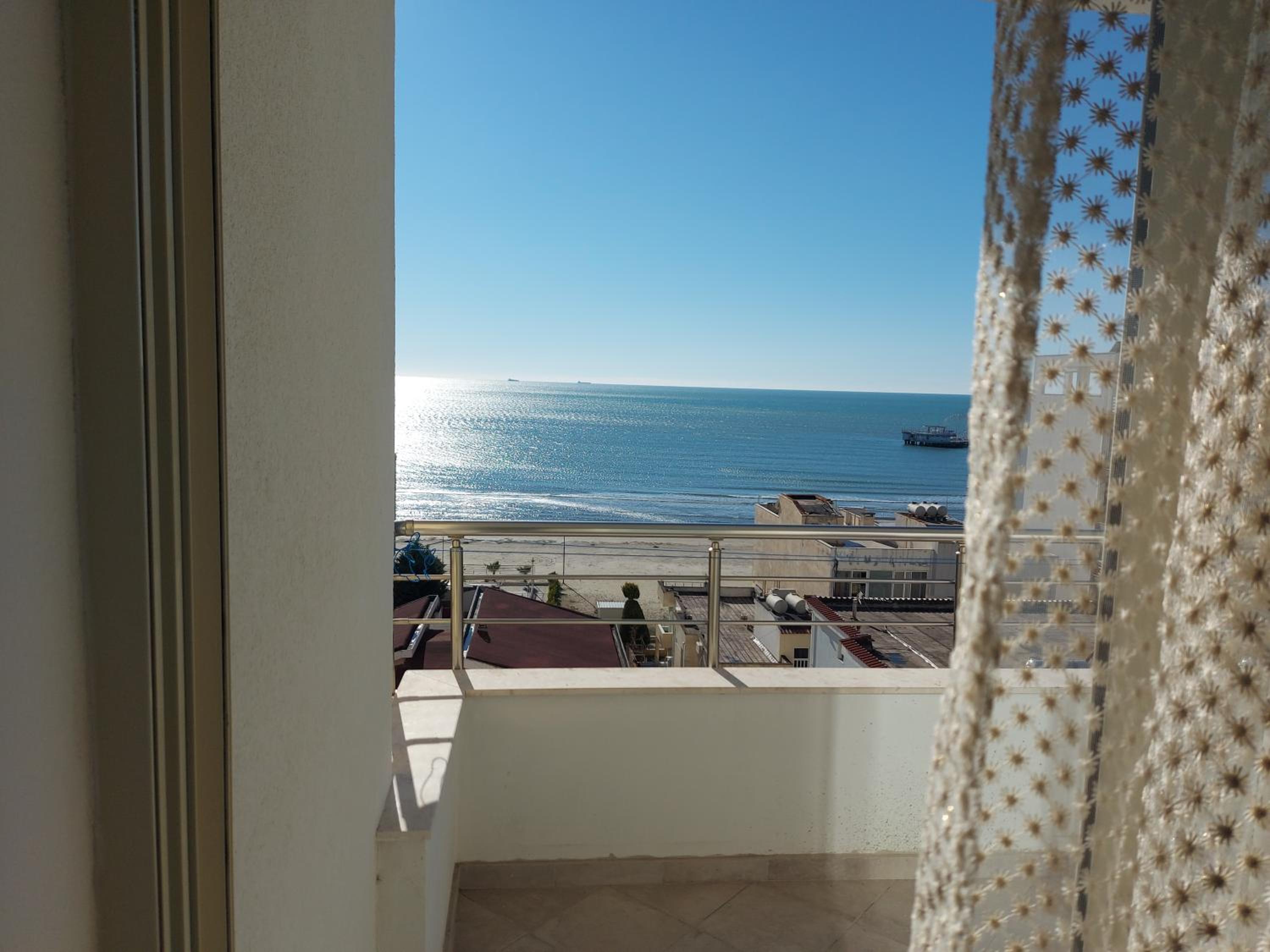 Bral Apartment 7 - Two-Bedroom with Seaview