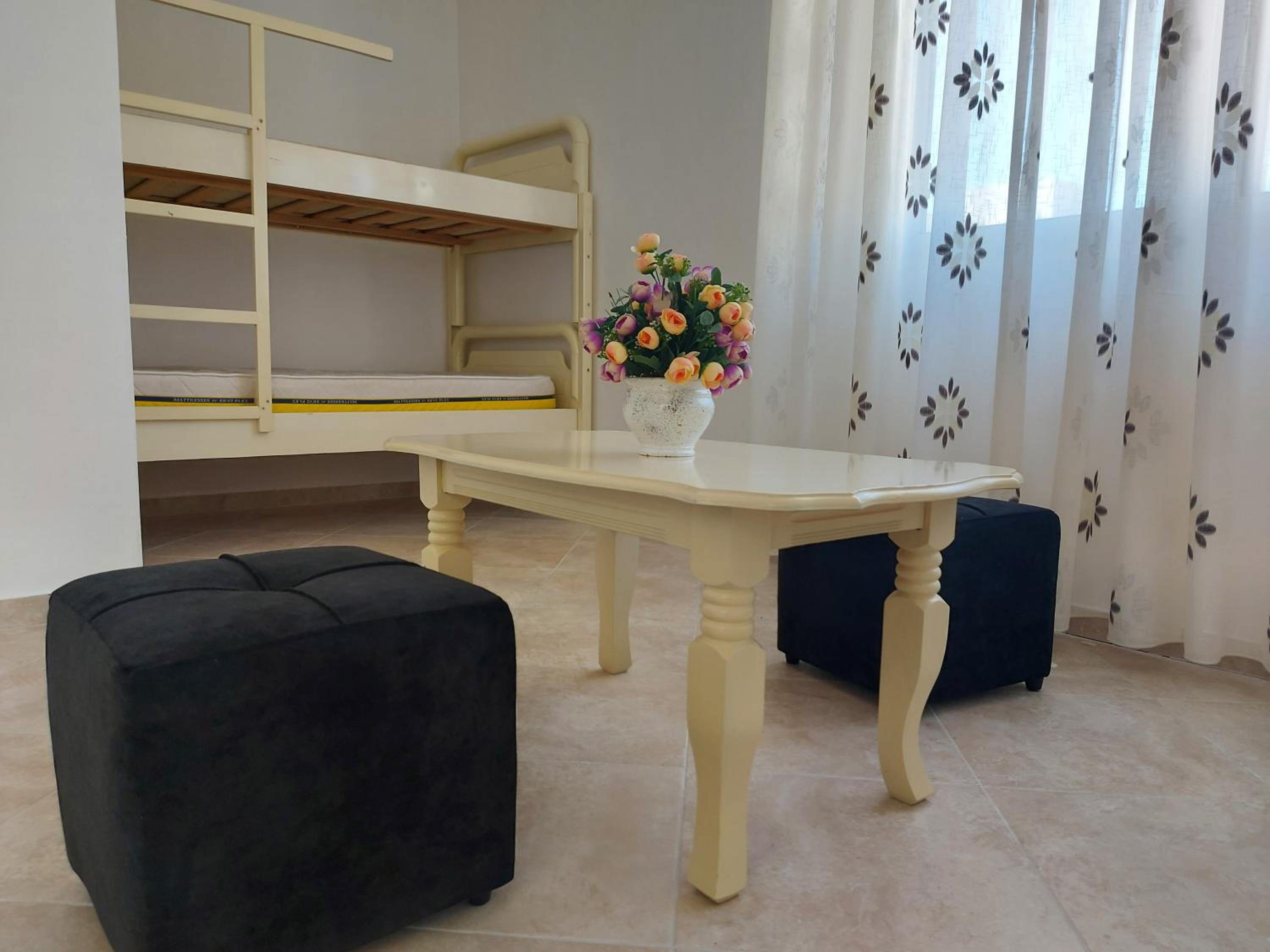 Bral Apartment 7 - Two-Bedroom with Seaview