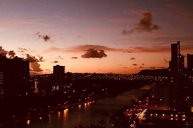 Hotel Hawaiian Monarch 1611 condo - Image 1