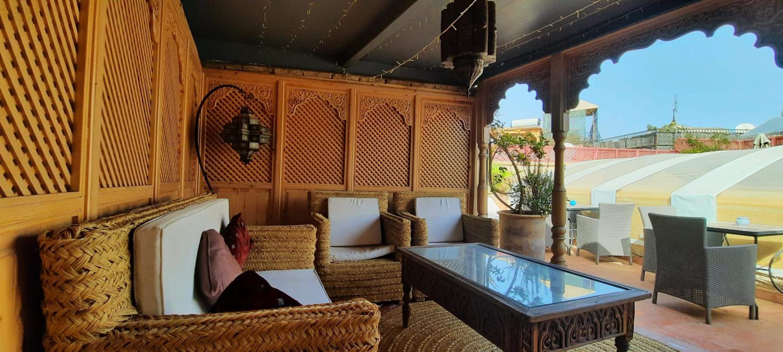 lounge
