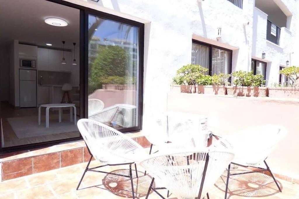 Luxury Apartment in Puerto Banus Free Parking, 100m to Beach & Marina