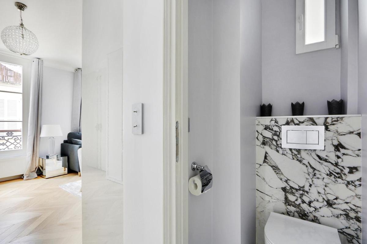 Pick A Flat's Apartments in Opéra Saint Lazarre - Rue de l'Isly