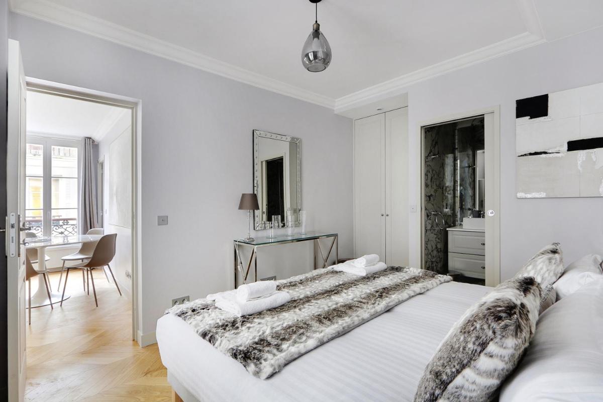 Pick A Flat's Apartments in Opéra Saint Lazarre - Rue de l'Isly