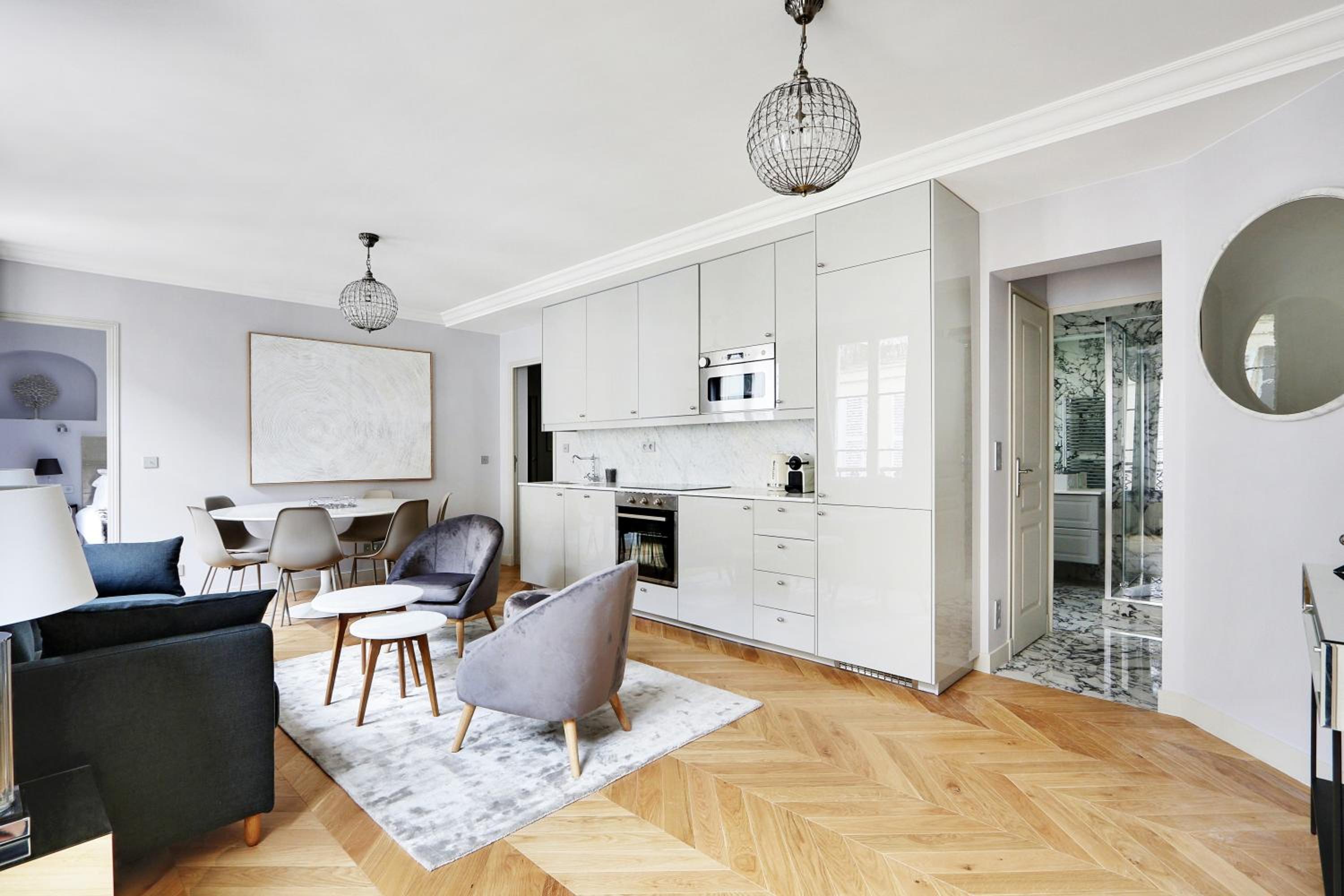Pick A Flat's Apartments in Opéra Saint Lazarre - Rue de l'Isly