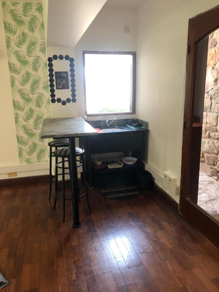 Departamento zona residencial CON PILETA
