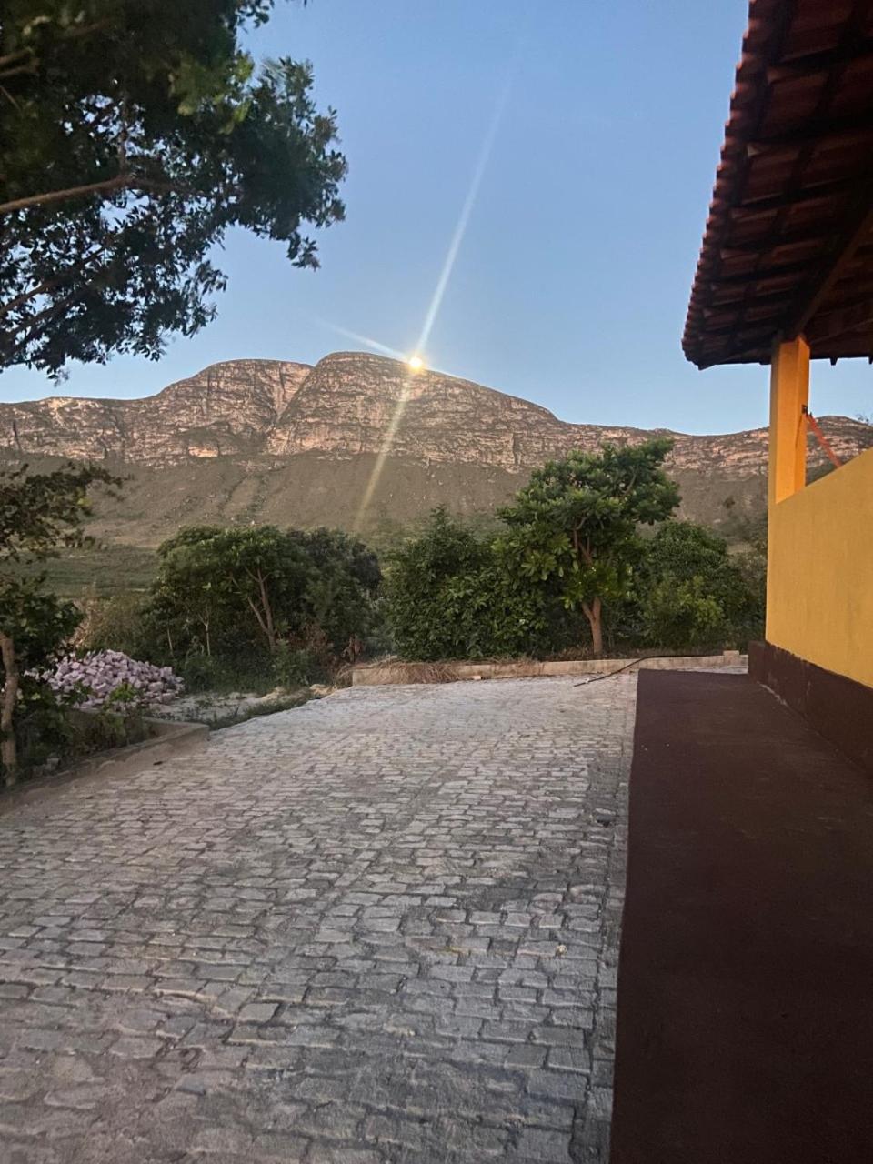 Casa Abaeté Refúgio Exclusivo com Hot Tub, Vista Serra e Acesso ao Vale do Pati