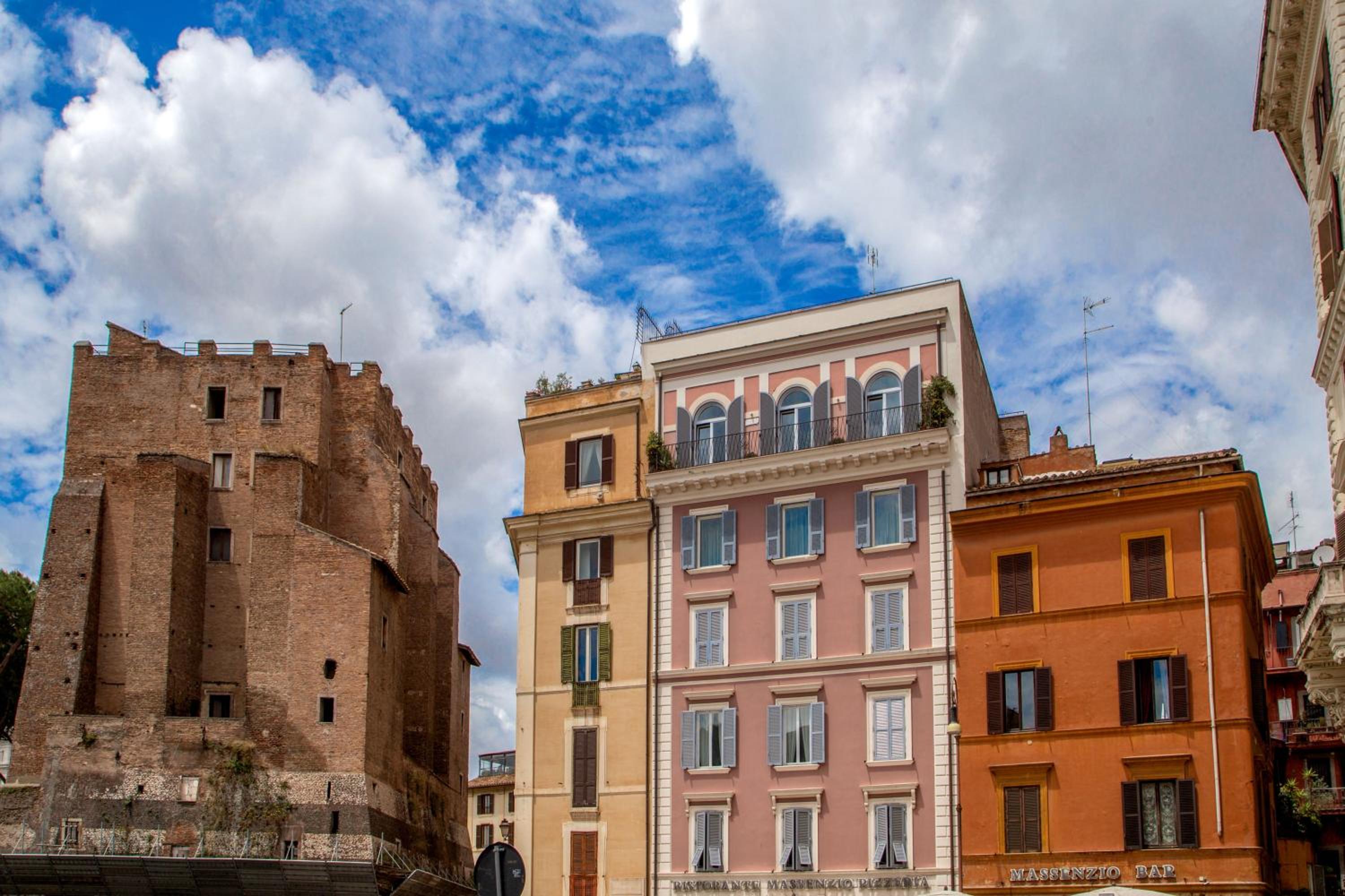 Forum View Apartment