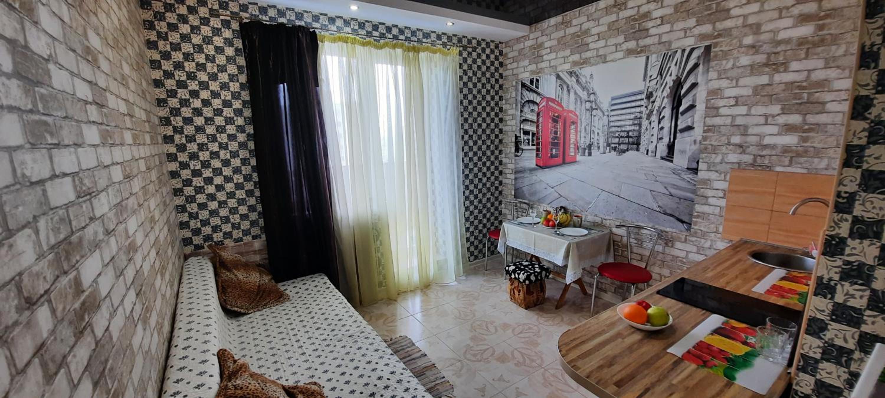 Apartments on Rodnikovoy view 5