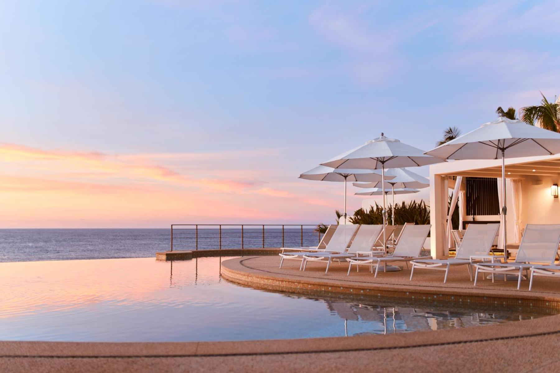 Beachfront Flats Los Cabos
