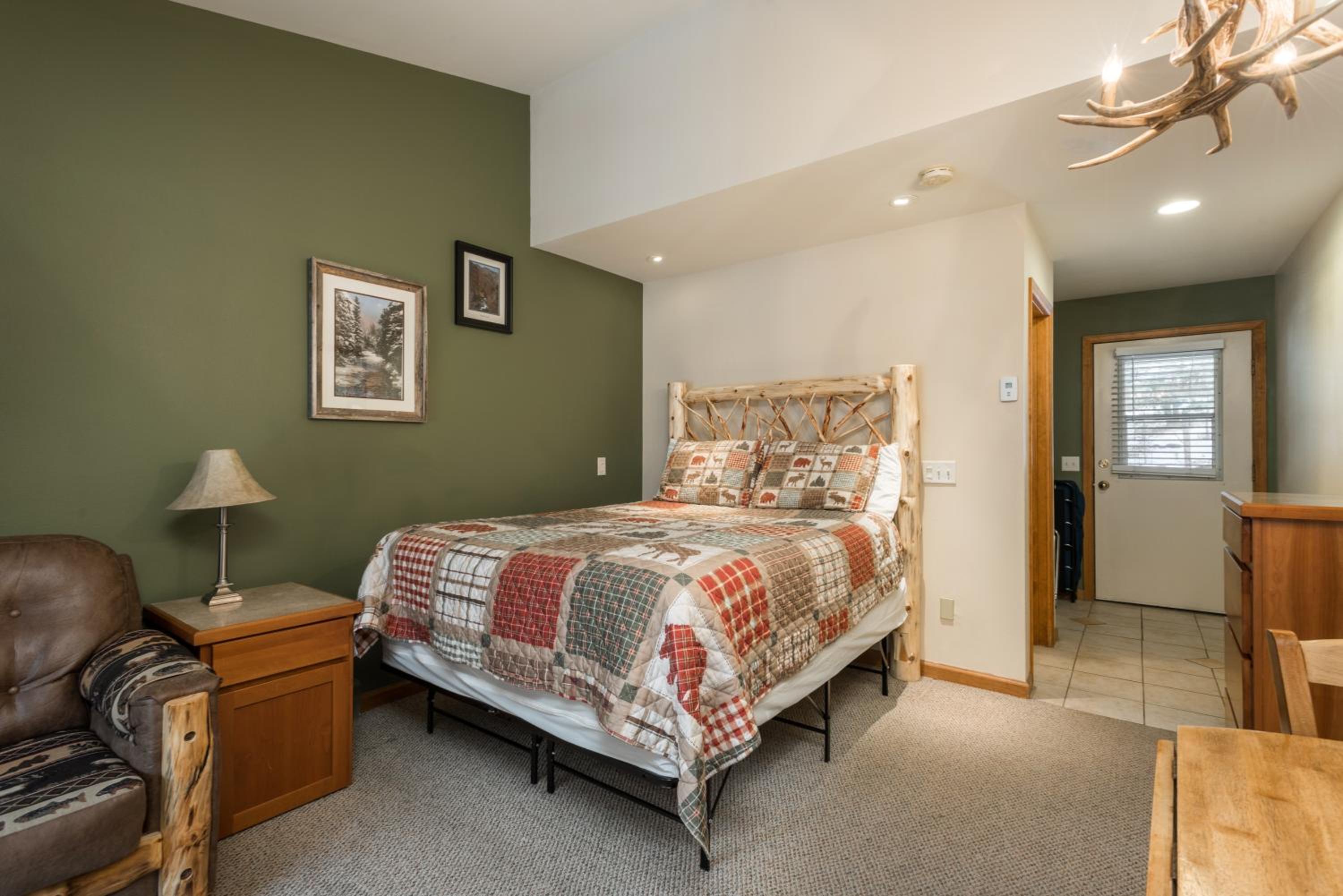 Ponderosa Lodge - Property Image 107
