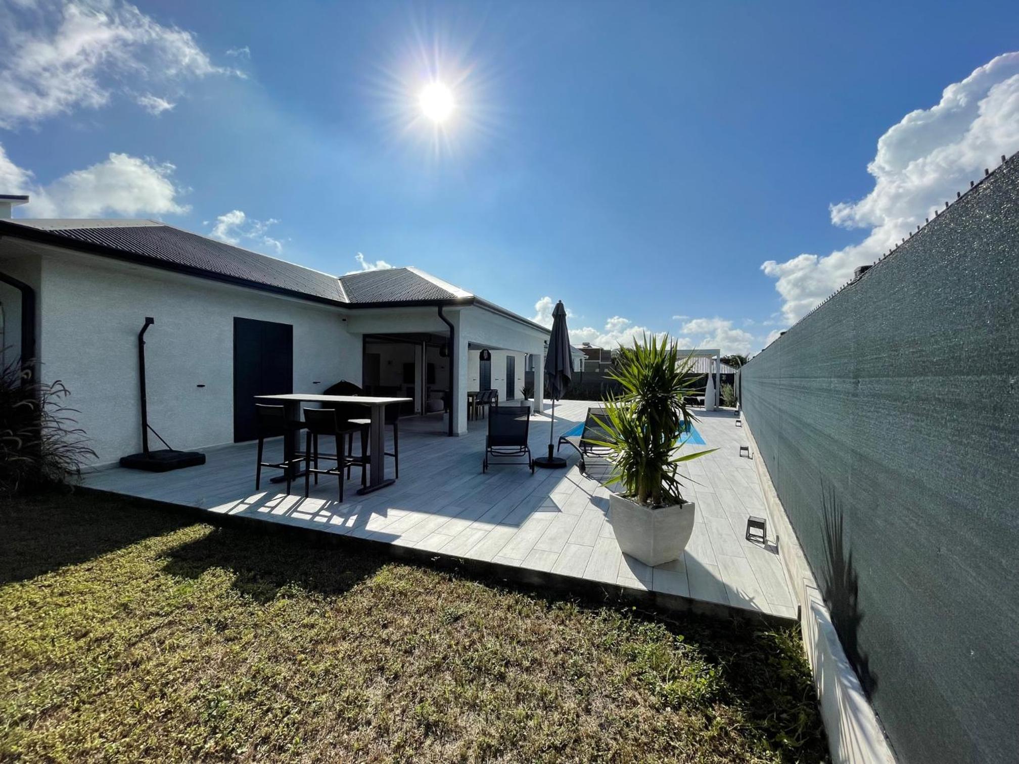 VILLA LE LYS view 5
