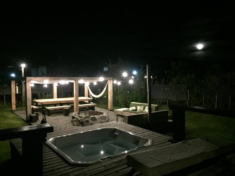 La Casa De SCOTT CON PISCINA Y JACUZZI CLIMATIZADOS