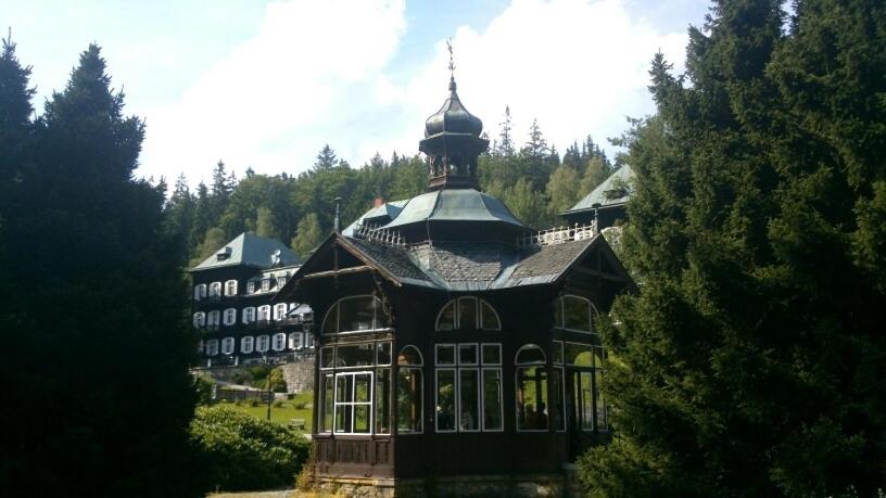 Photo 9