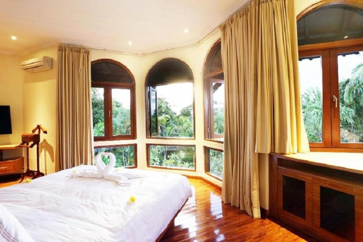 Urbanest Inn Villa