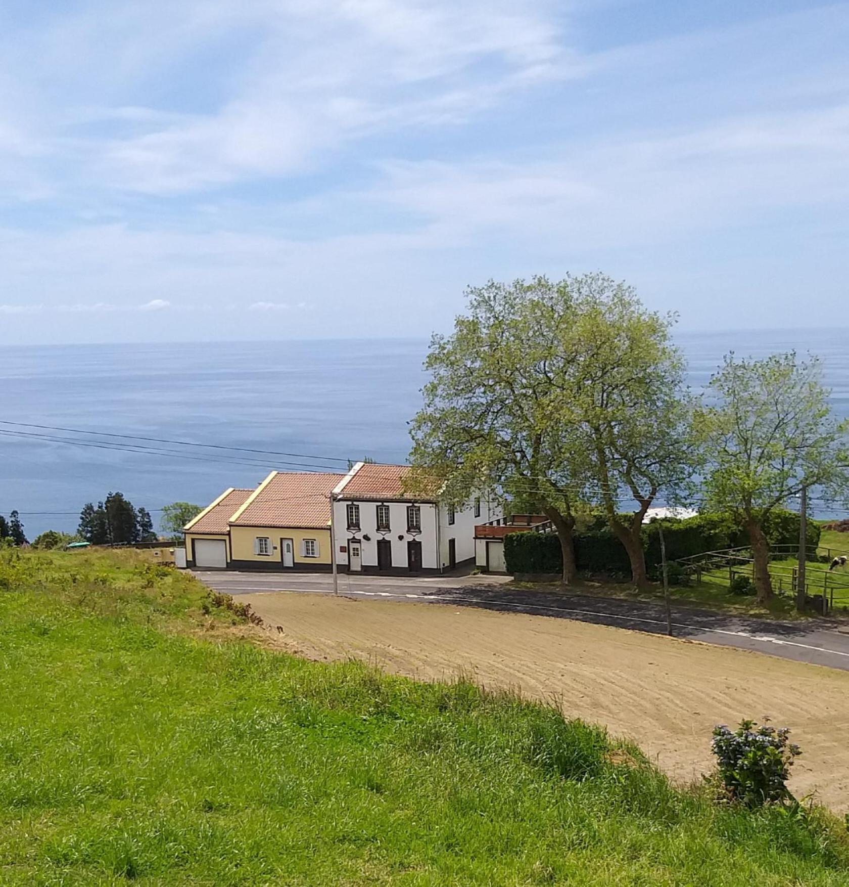 Casa da Lomba do Cavaleiro view 2
