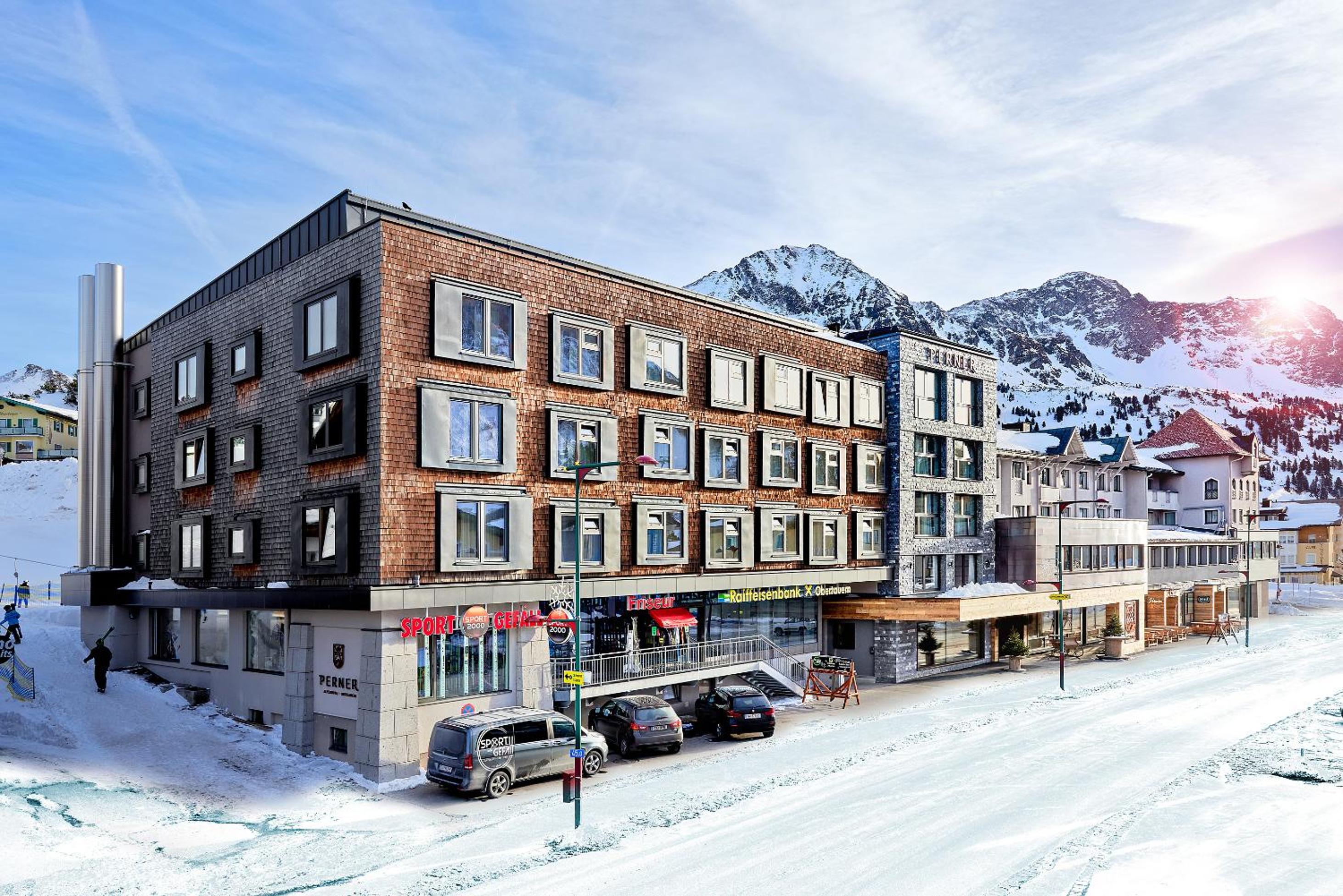 Hotel Alpenhotel Perner - Image 1