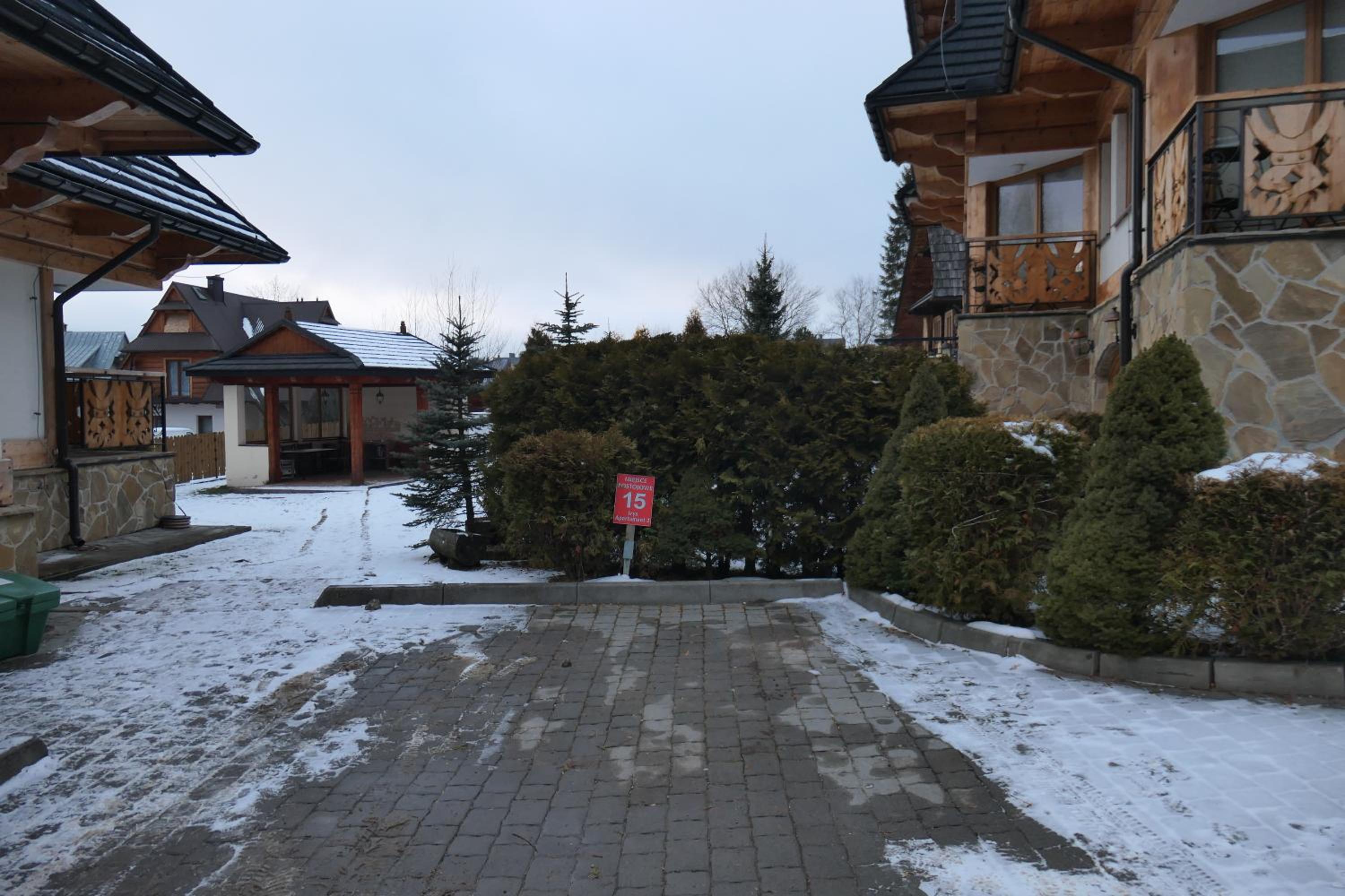 Photo 6
