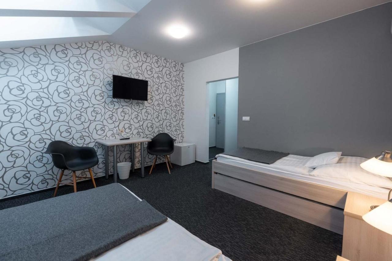Hotel Lion