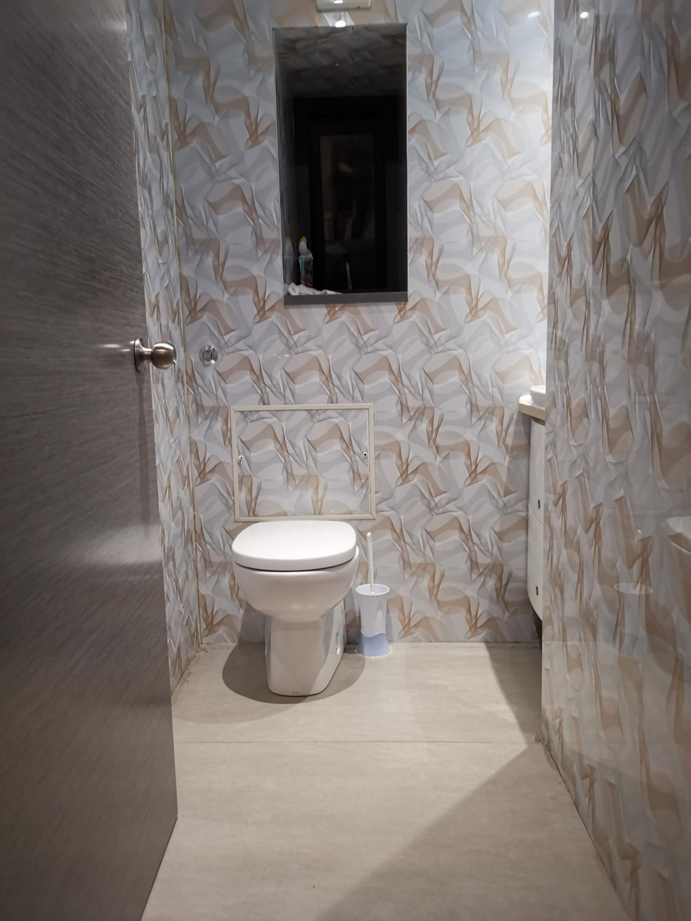 Ambar Jadwin Marahanata Room