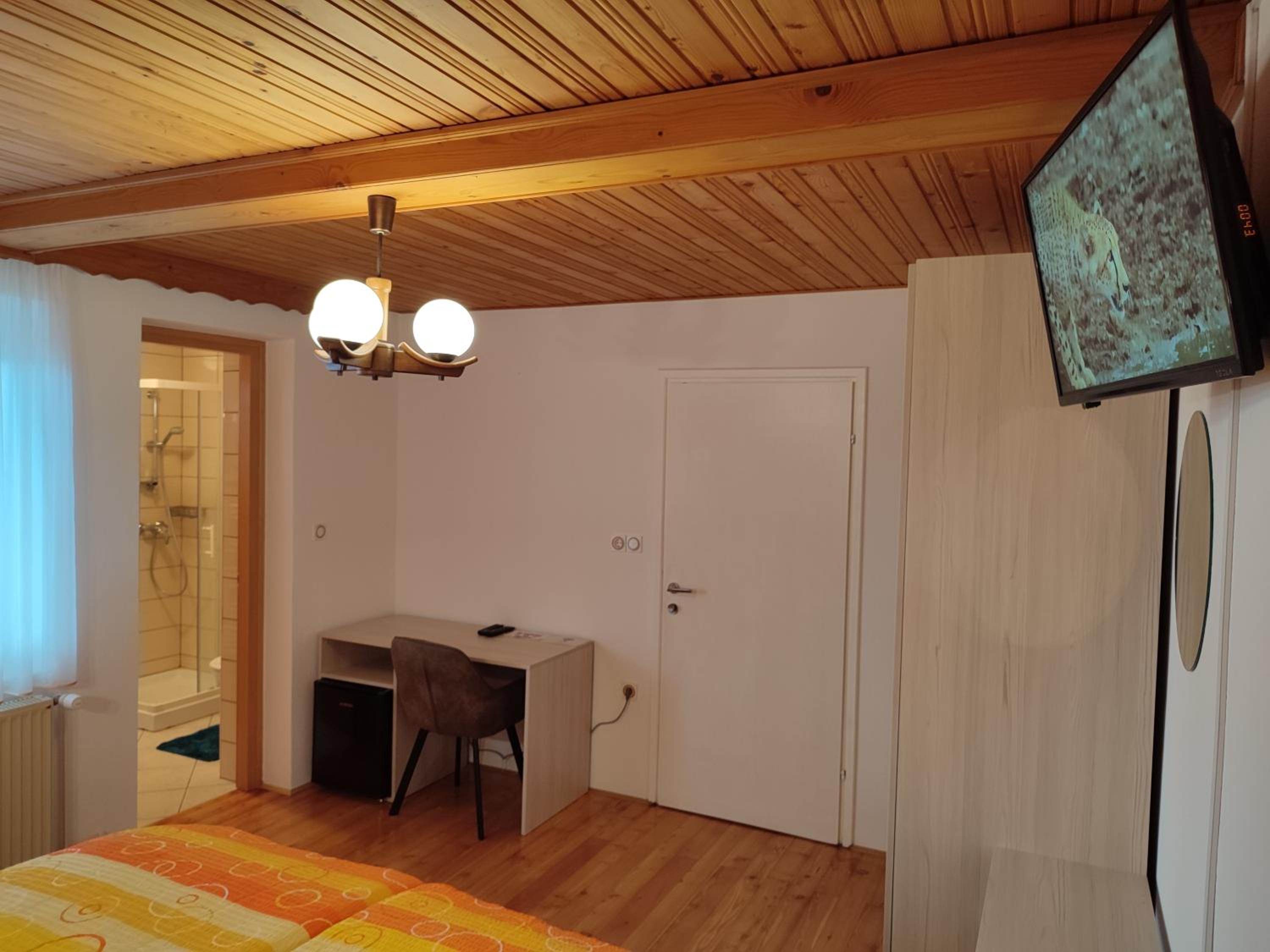 Gostilna Pension Blegoš view 4