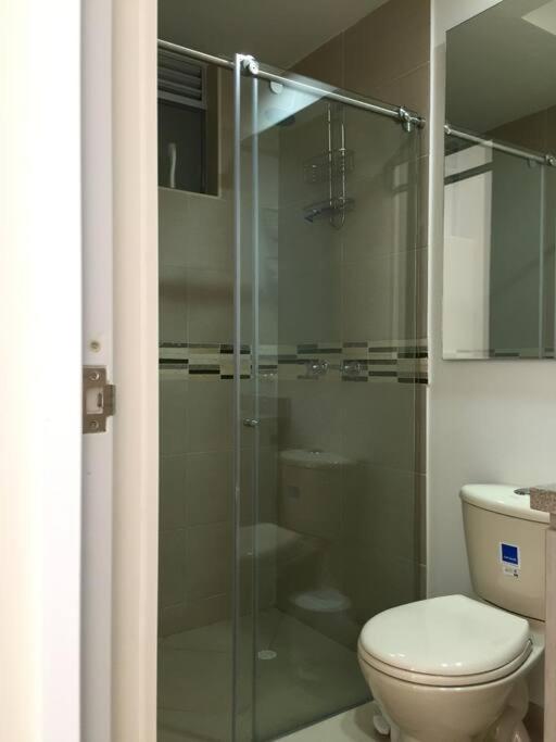 HERMOSO APARTAMENTO EN GIRARDOT CON AIRE ACONDICIONADO view 2