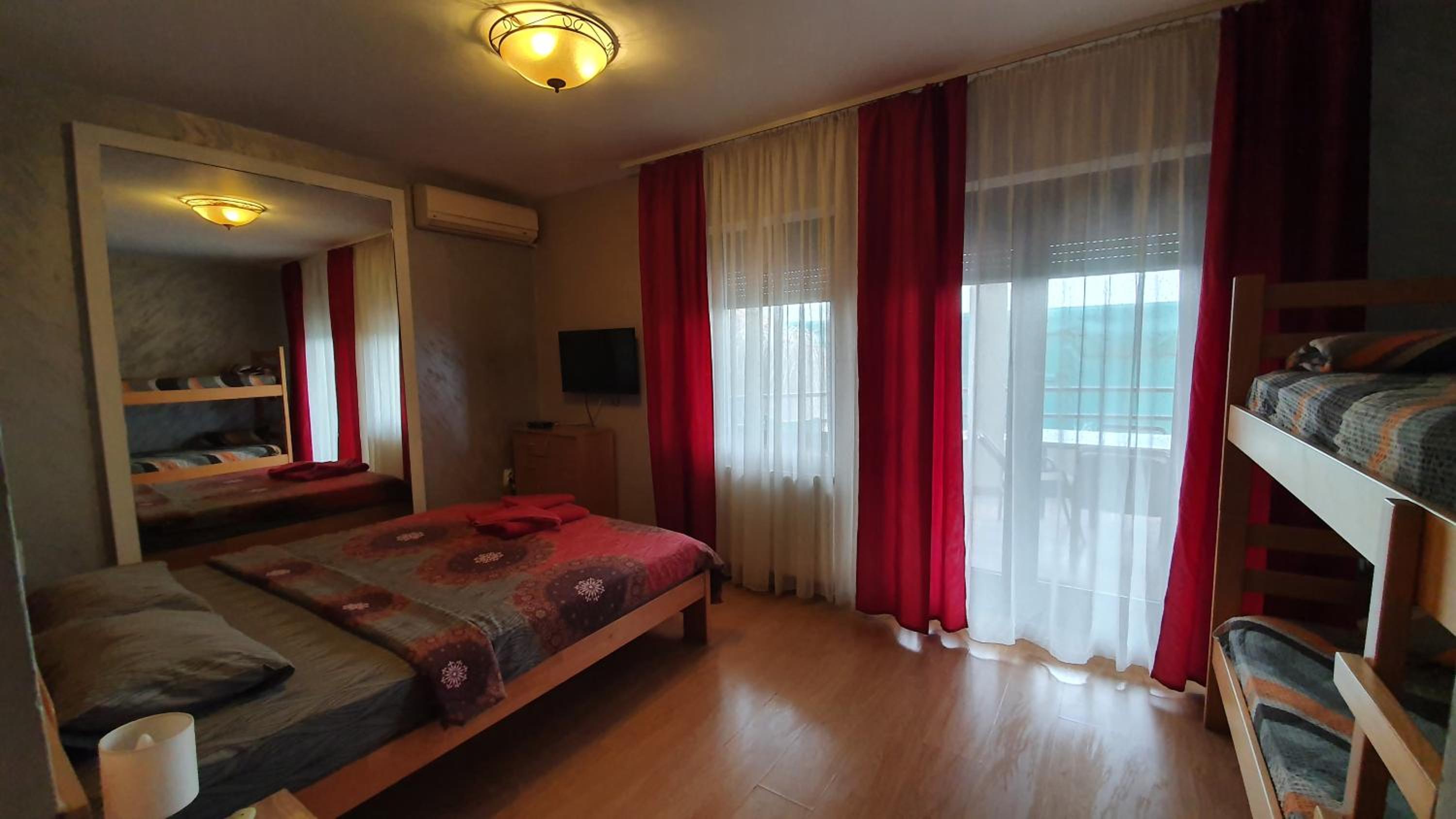 Rooms Green Set