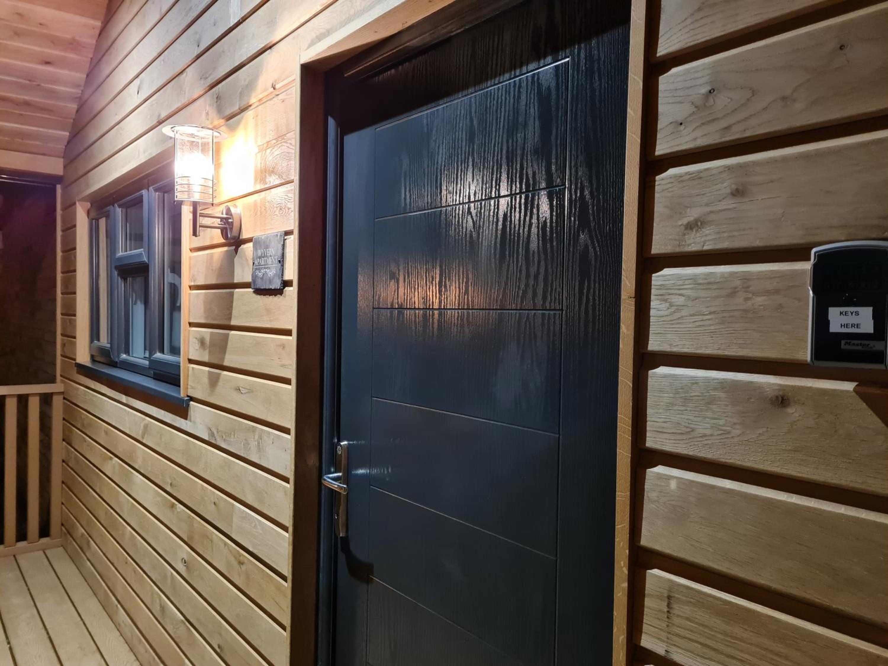 Yeovil Vacations - Wyvern Apartment - Property Image 10