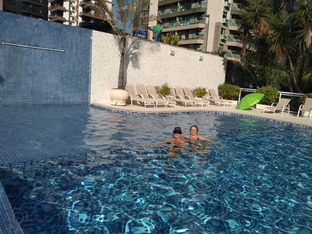 Apartamento beira-mar posto 5 Barra da Tijuca