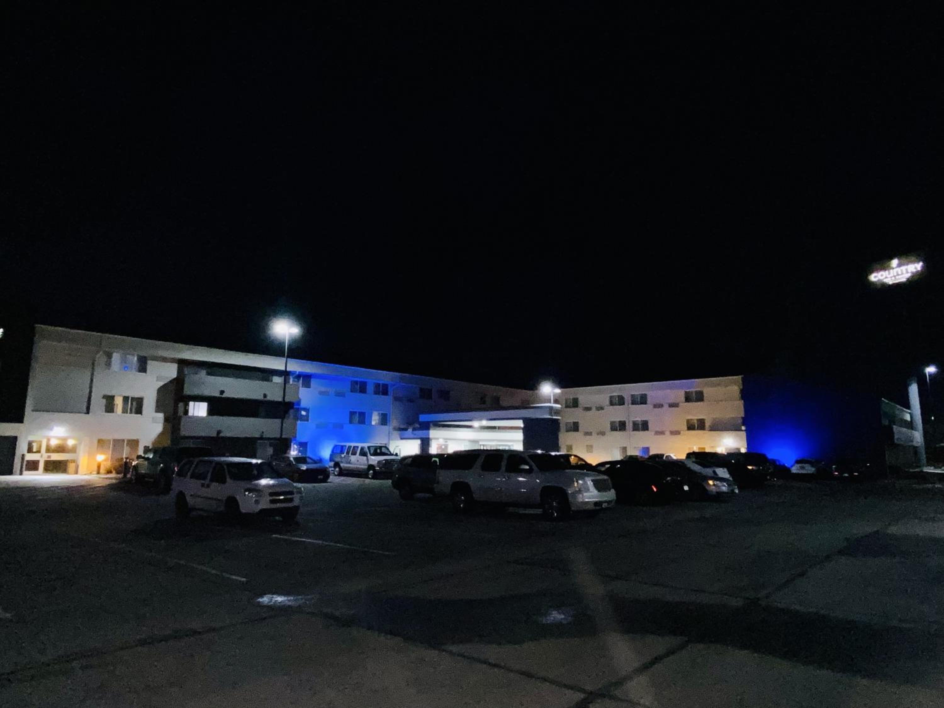 Lincoln Vacations - Country Inn  Suites by Radisson, Lincoln Airport, NE - Property Image 42