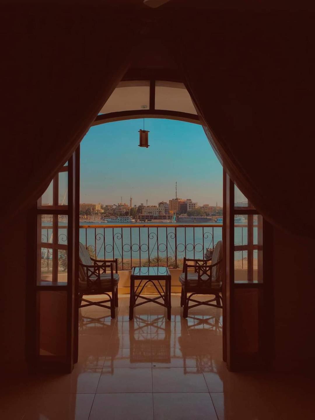 Luxor Plaza House