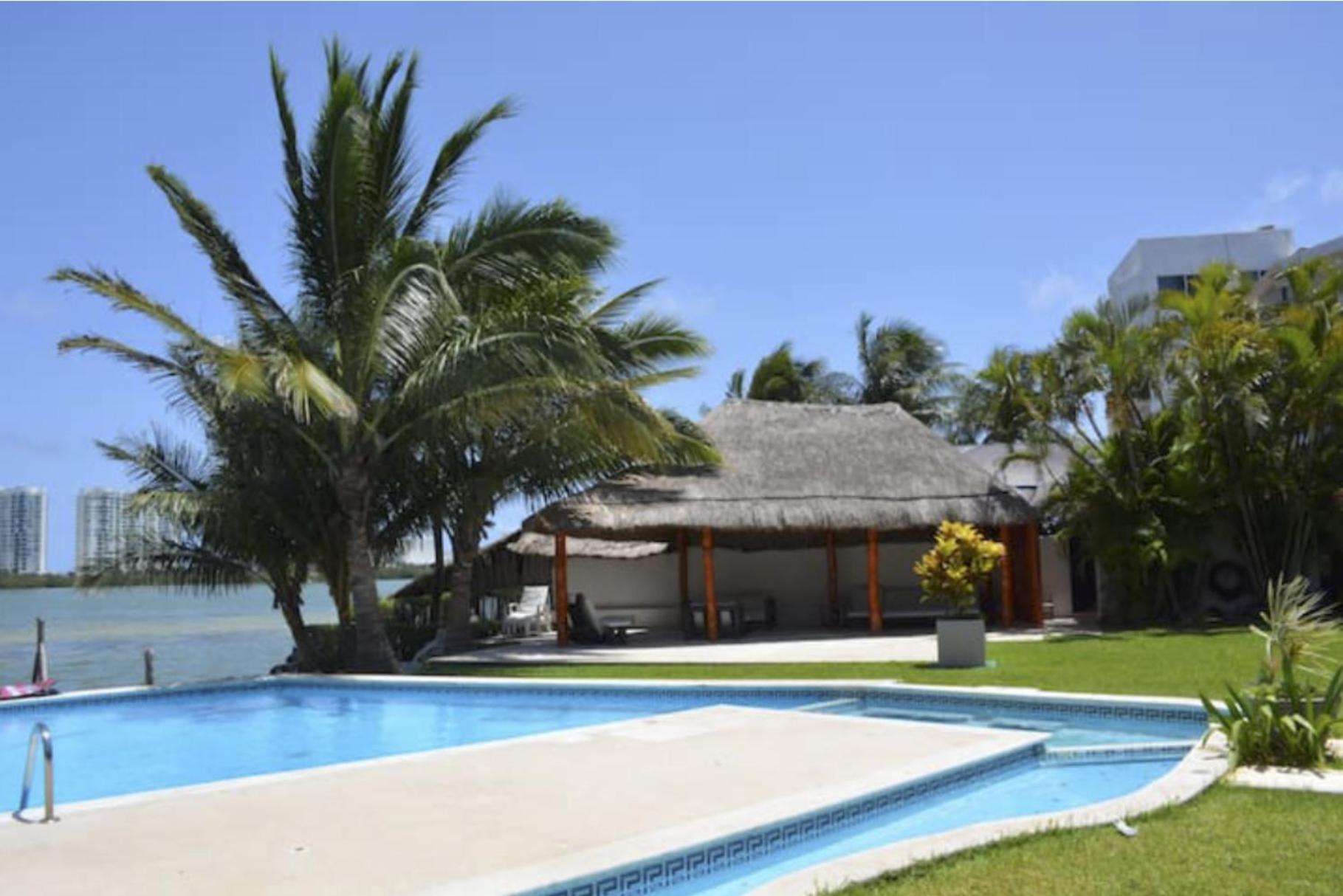 Villas La Marina