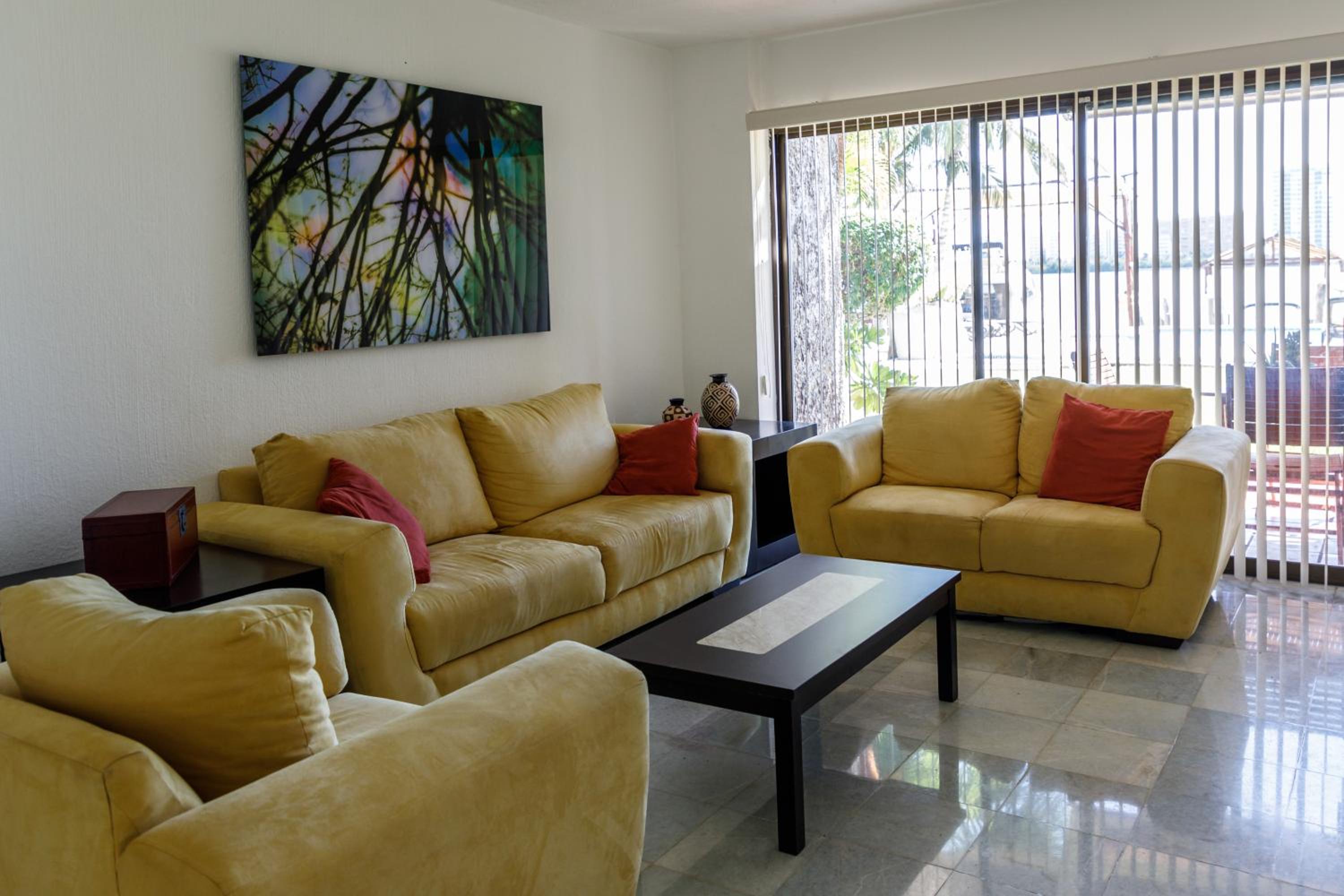 Villas La Marina
