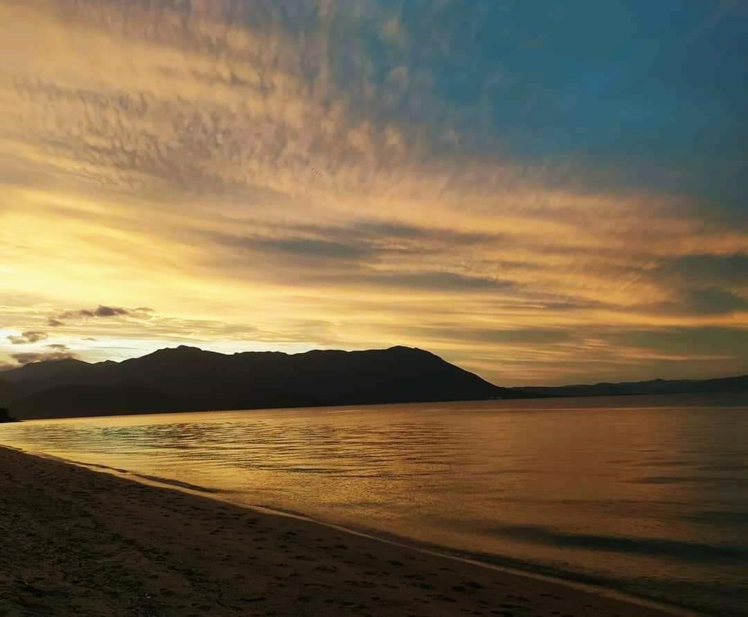 Caminhos do Ribeirão - Casa de Frente para o Mar