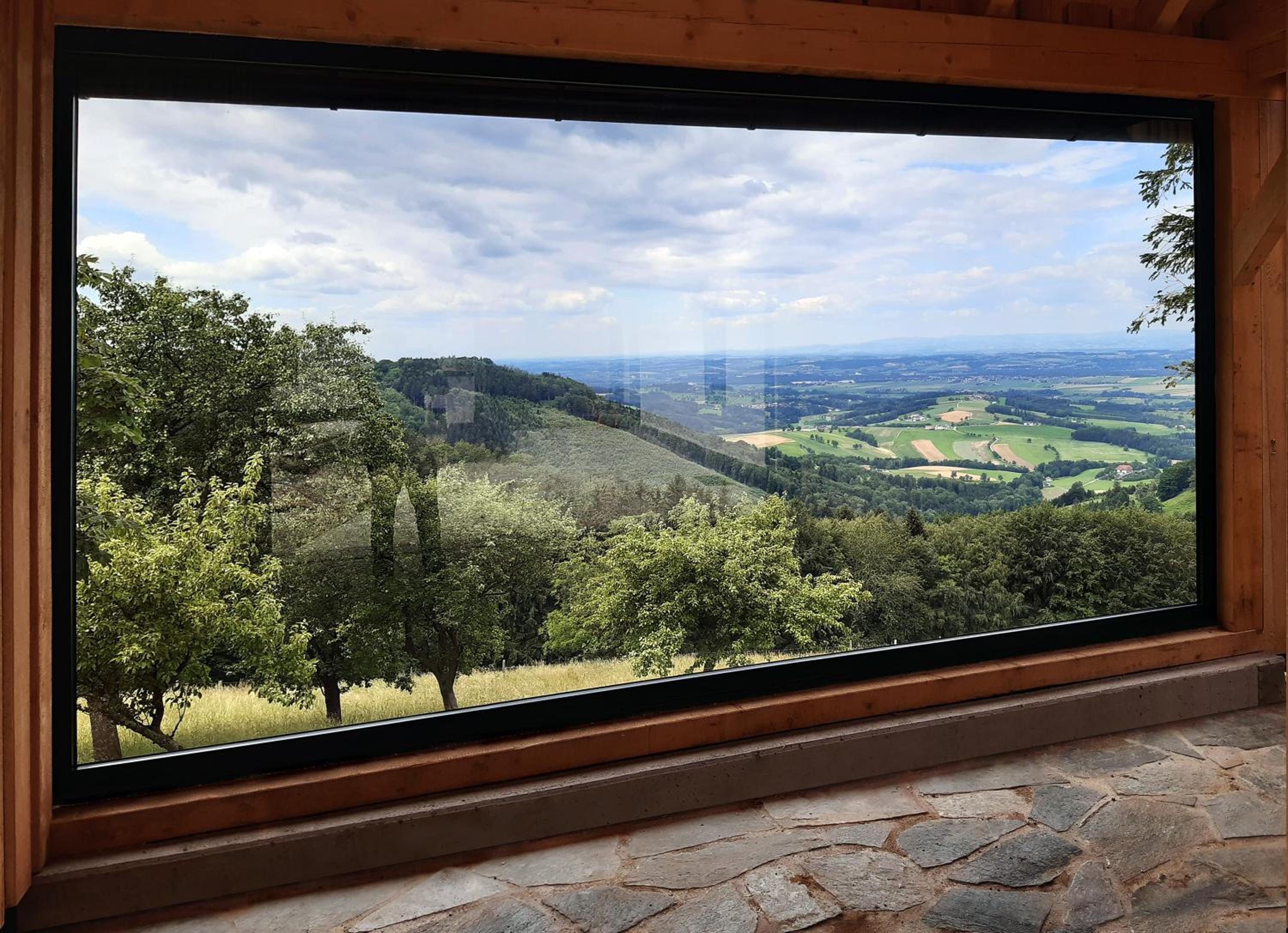 Stein im Holz view 4