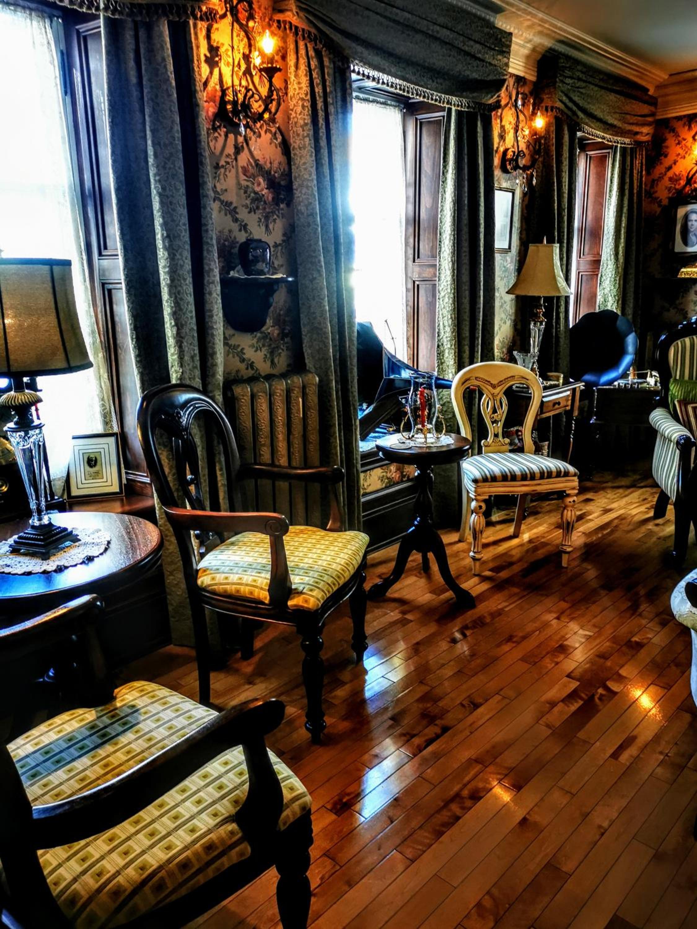 lounge