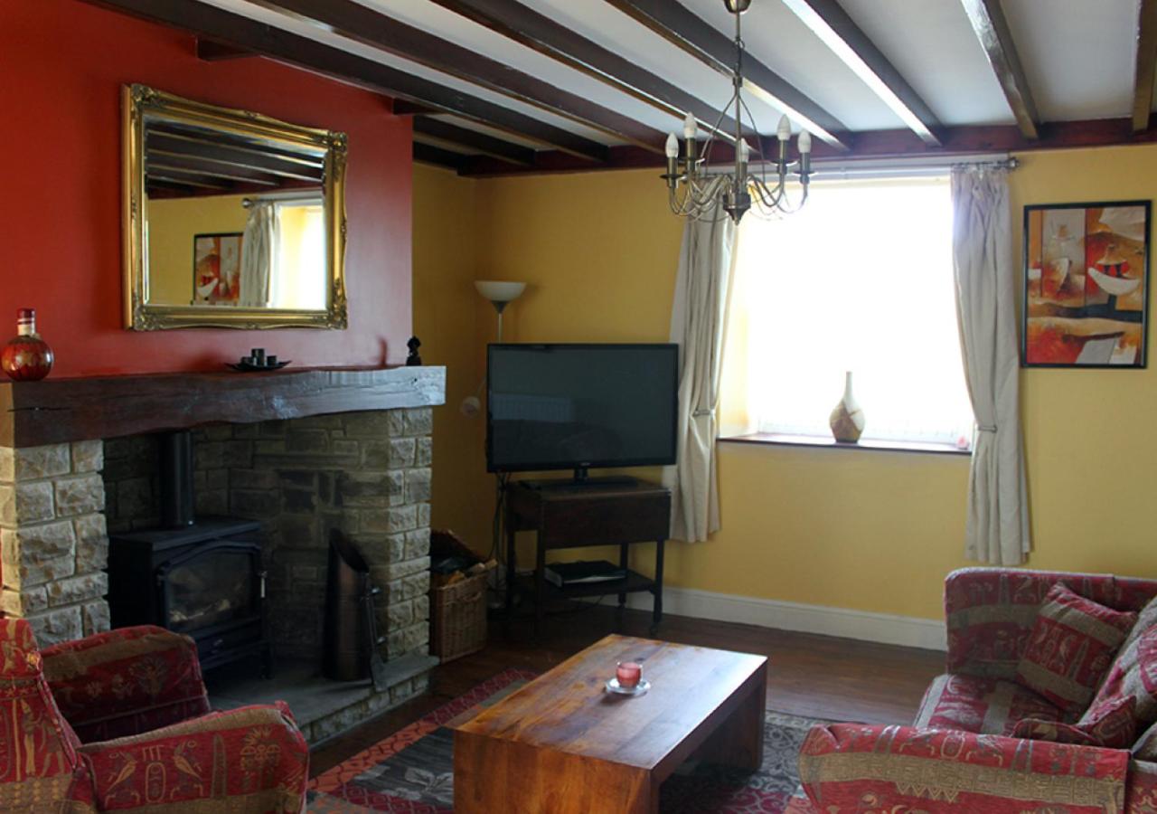 Hidden gem apartment in picturesque village close to Durham view 3