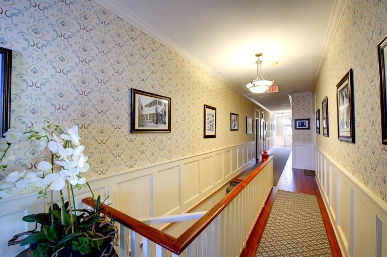 Old Colorado Inn