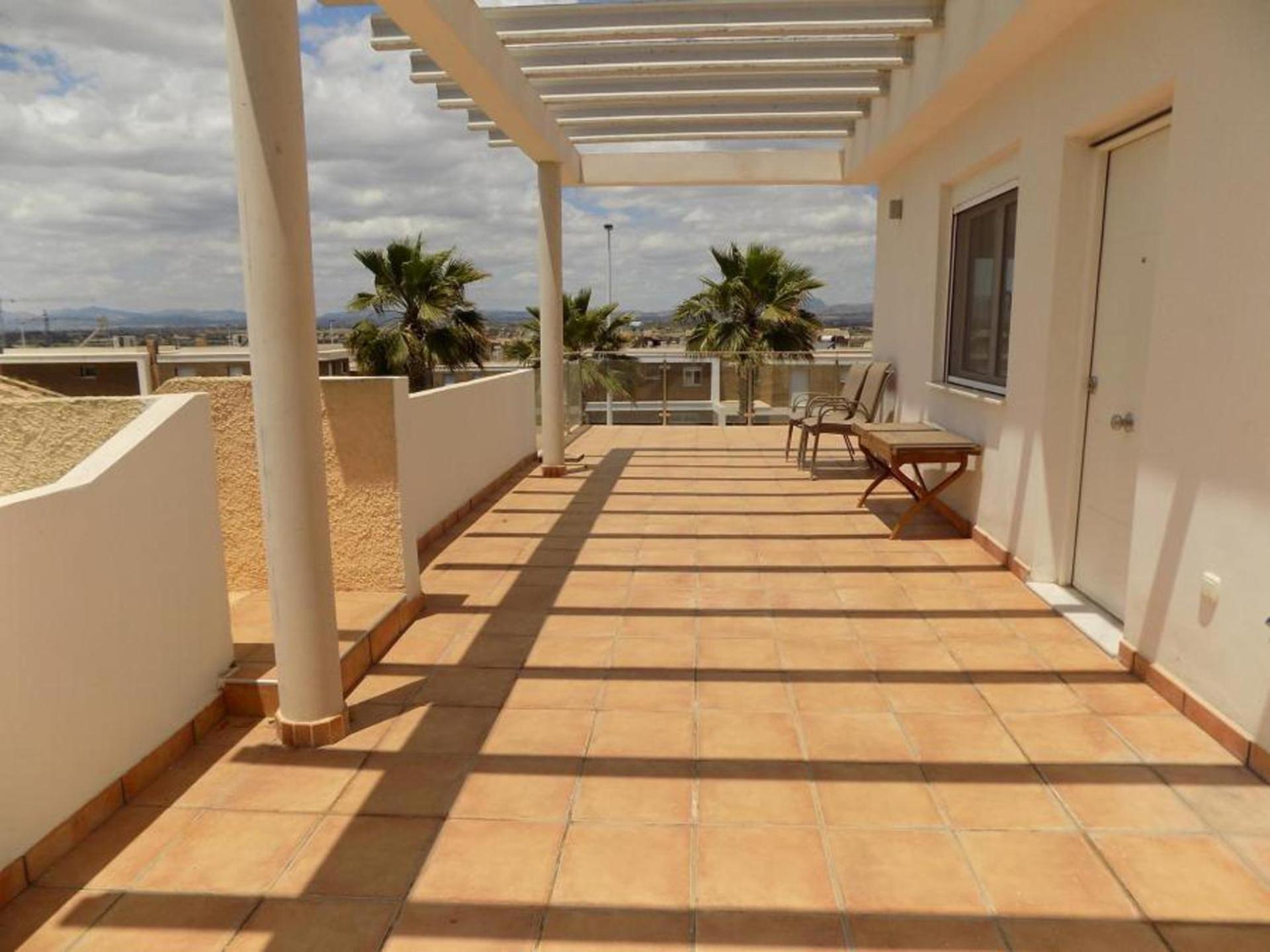 3-Bed Villa Sleeps 8 with Private Pool photo 3