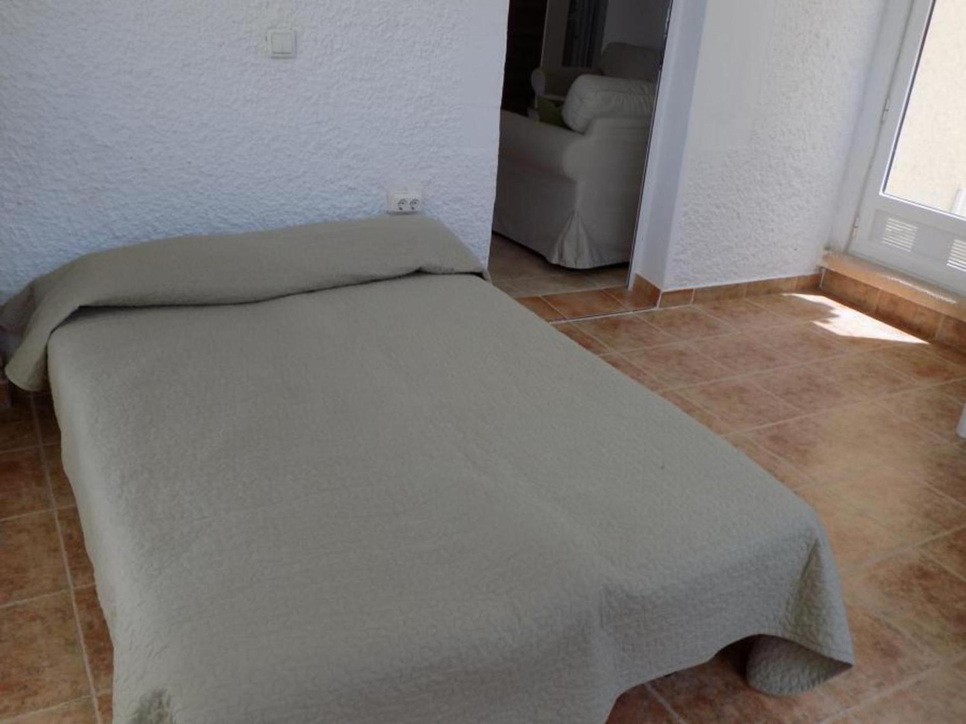 3-Bed Villa Sleeps 8 with Private Pool photo 4