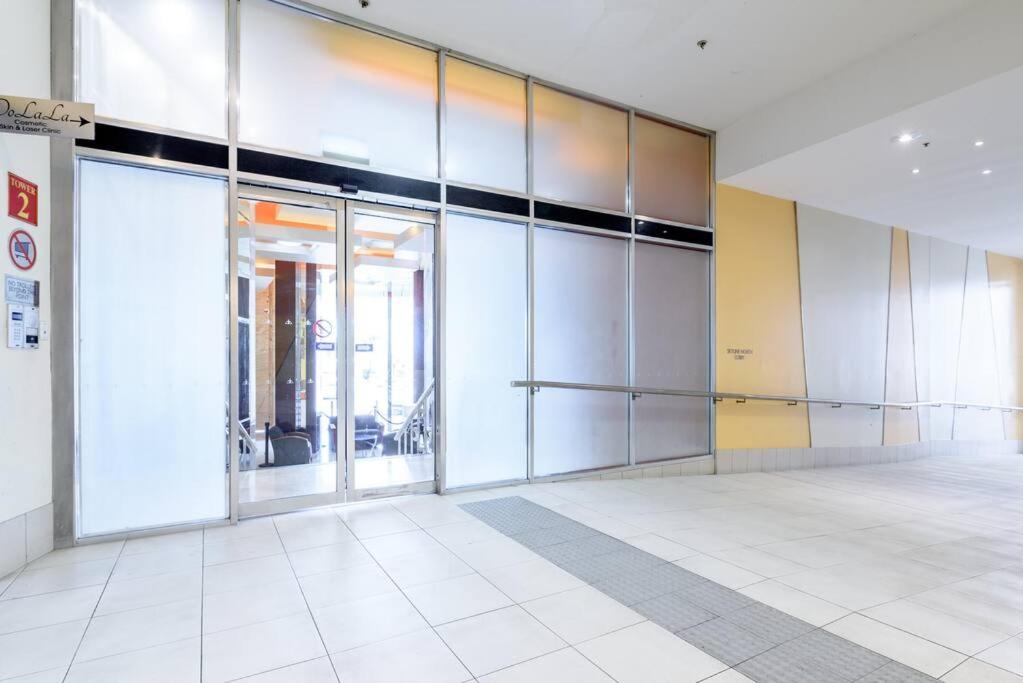 Chevron Renaissance Surfers Paradise Sleeps 10 4th Floor - Optimise BNB