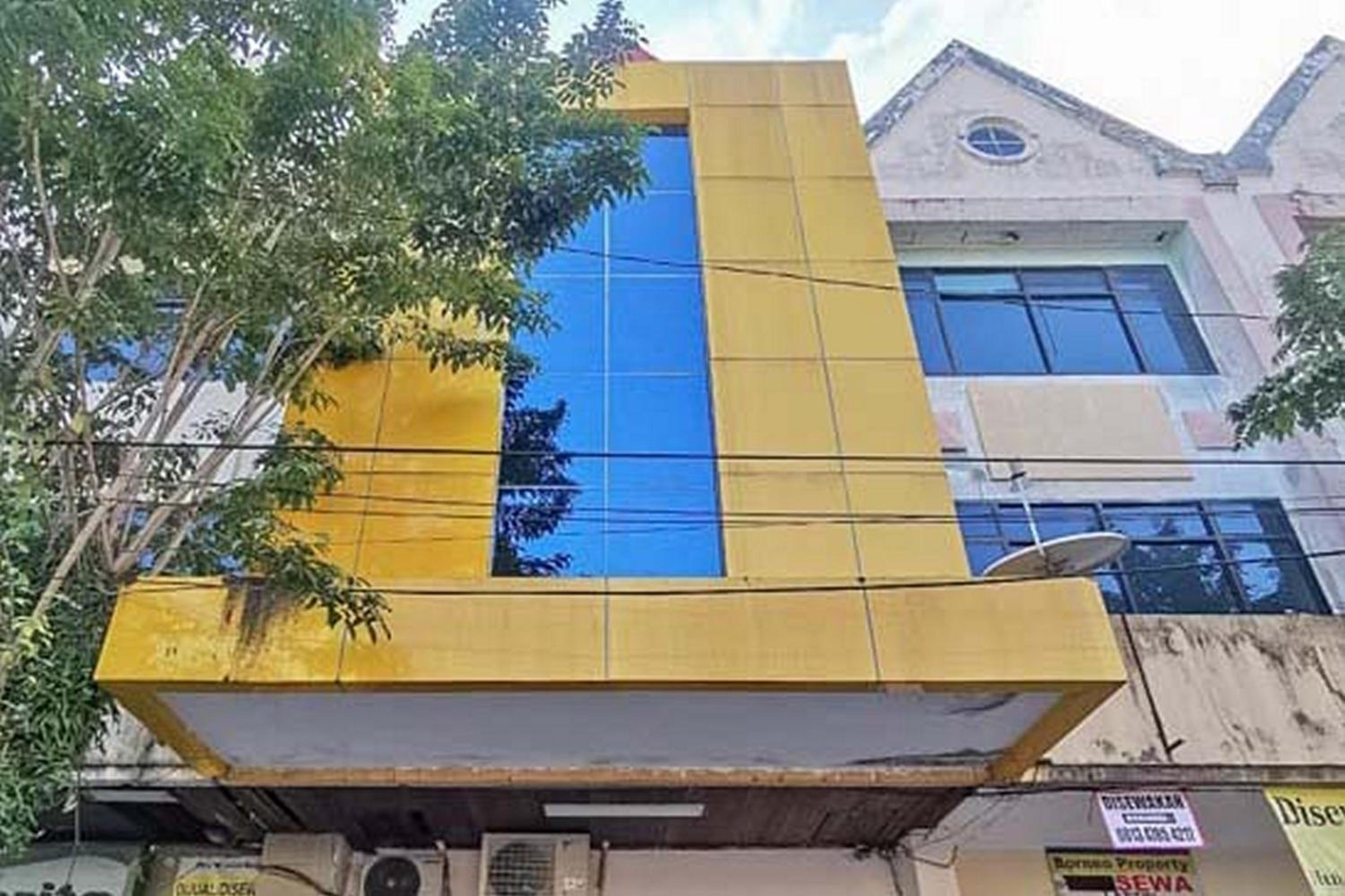 Hotel Good Sleep Balikpapan Mitra RedDoorz - Image 1